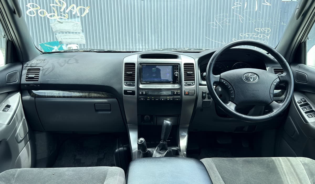 2006 Toyota Land Cruiser Prado TX-L image-8