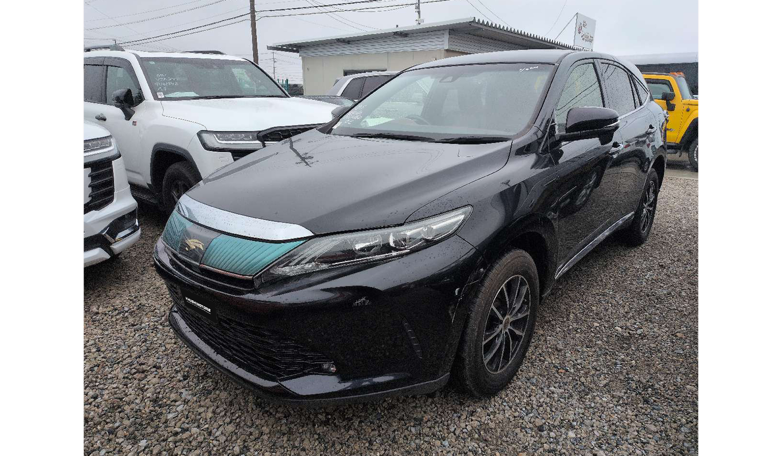 2017 Toyota Harrier image-2