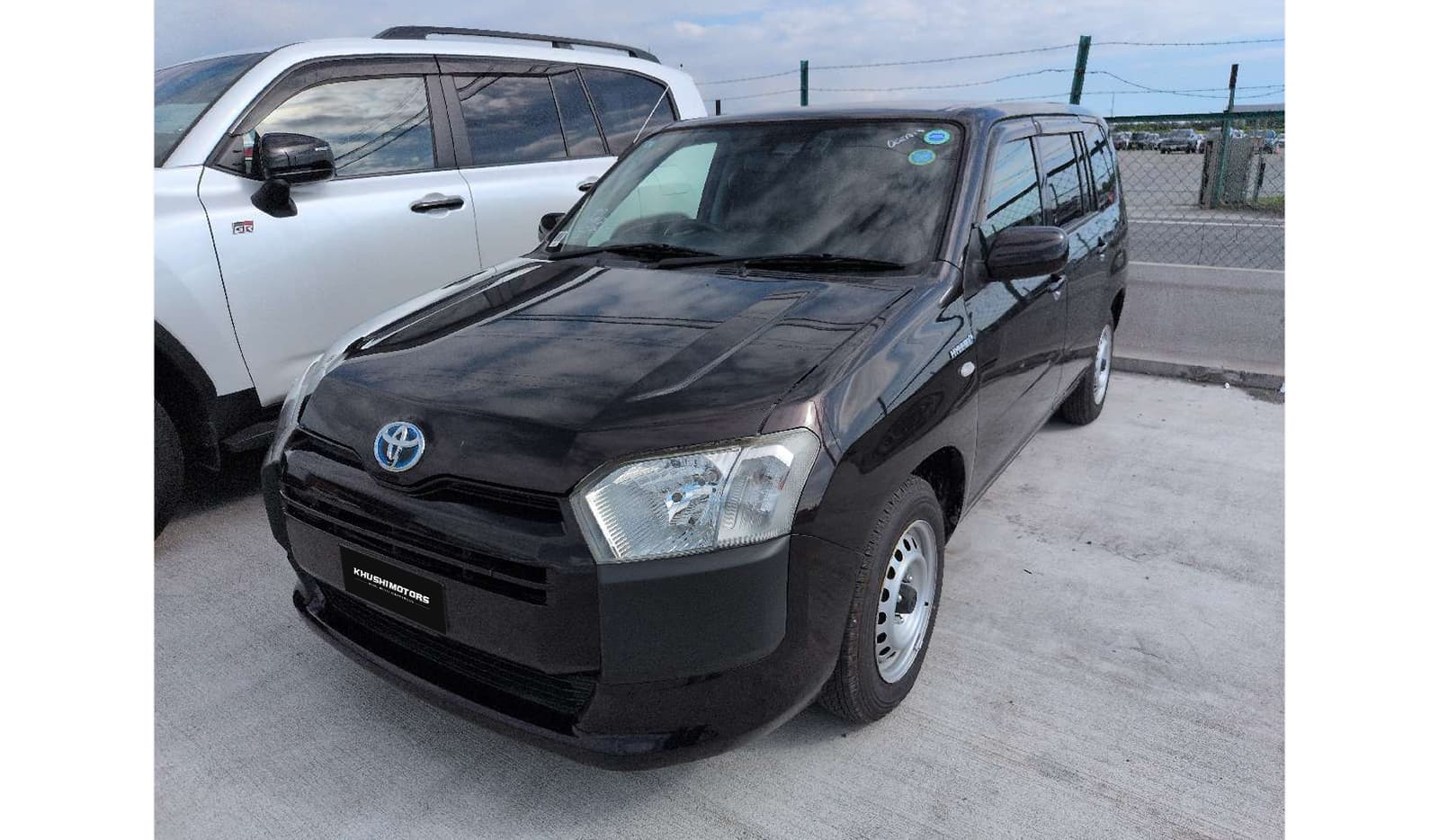 2019 Toyota Succeed Hybrid UL-X image-2