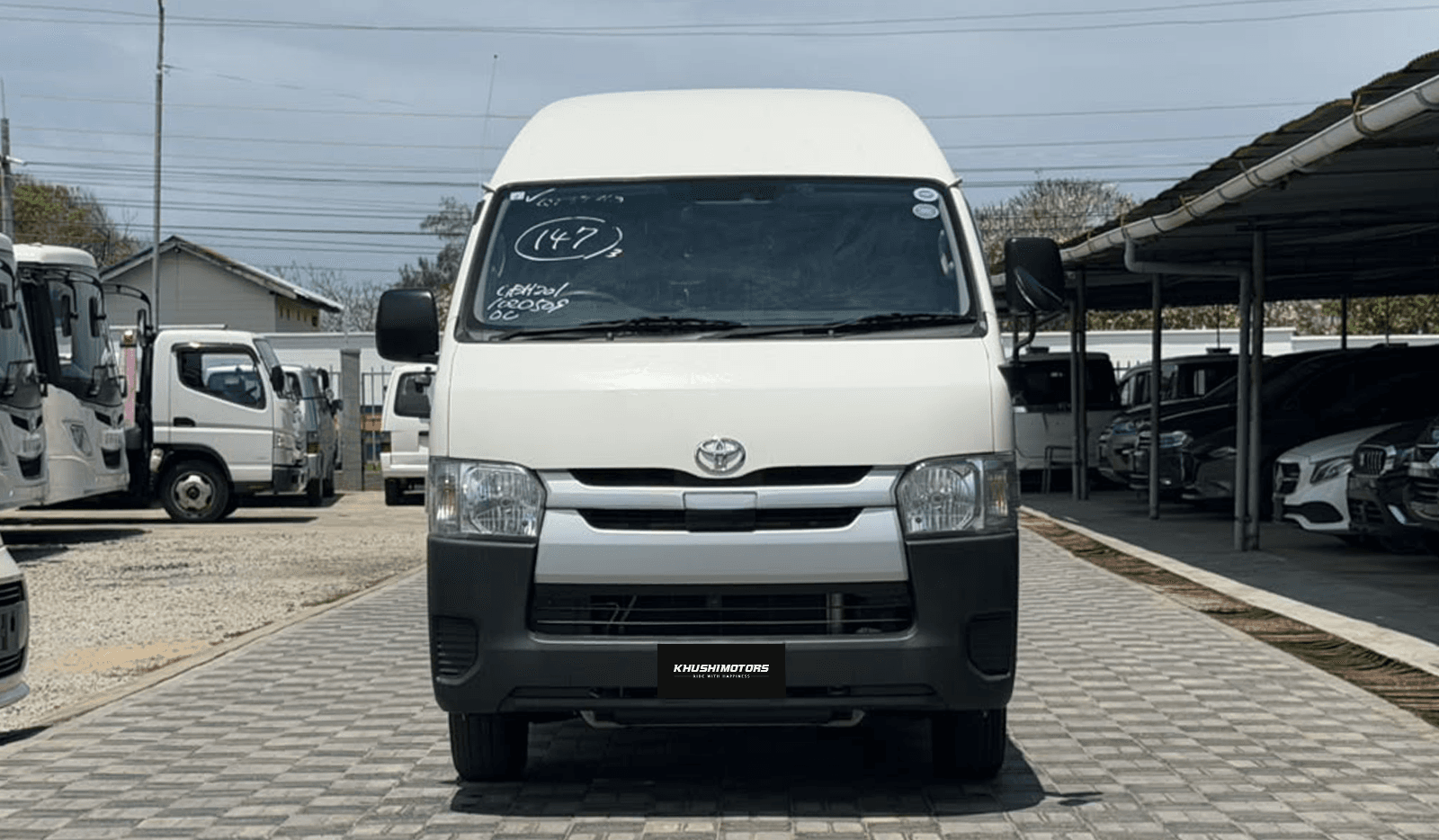 2019 Toyota Hiace DX image-2
