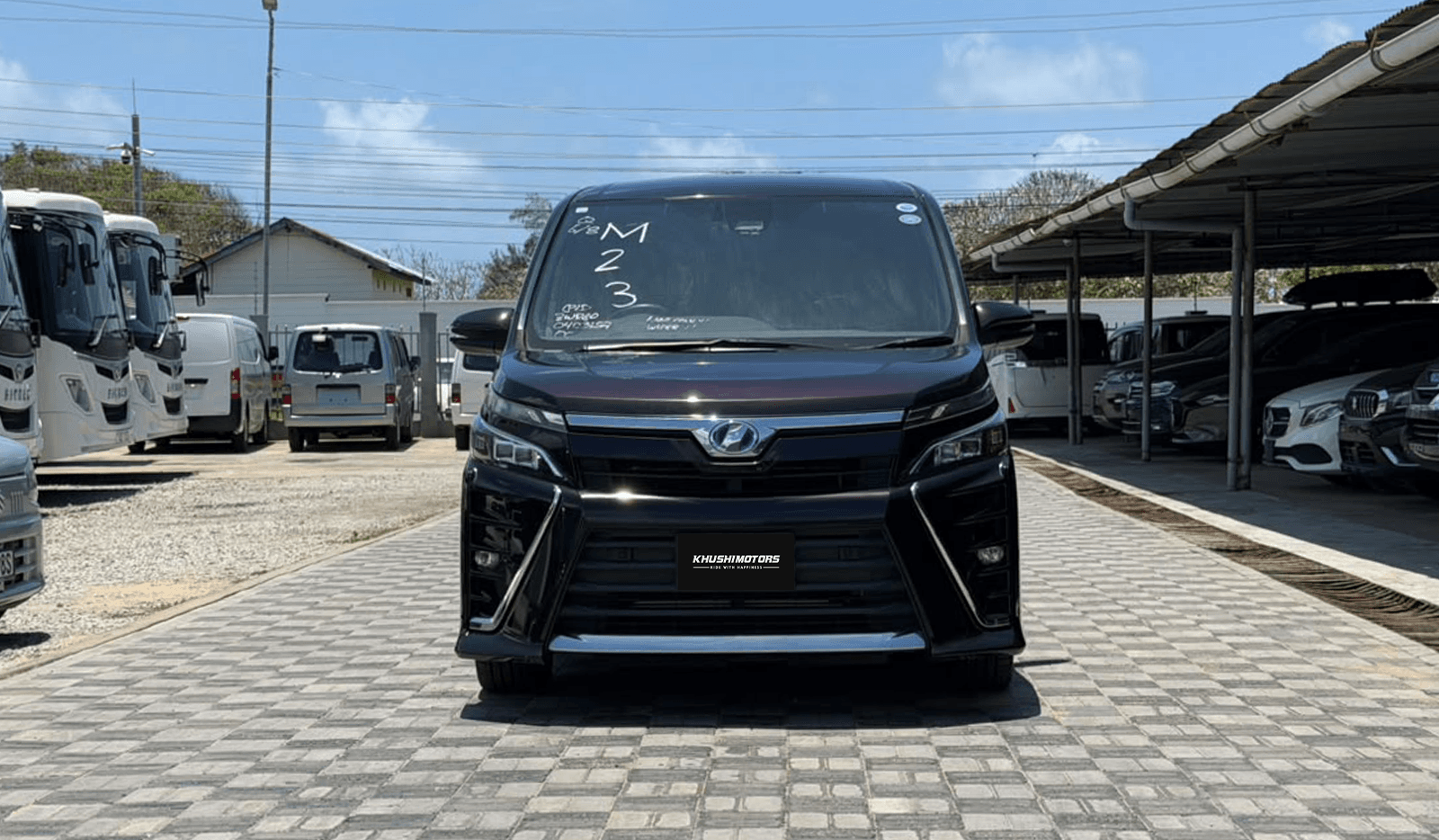 2019 Toyota Voxy HYBRID ZS image-2