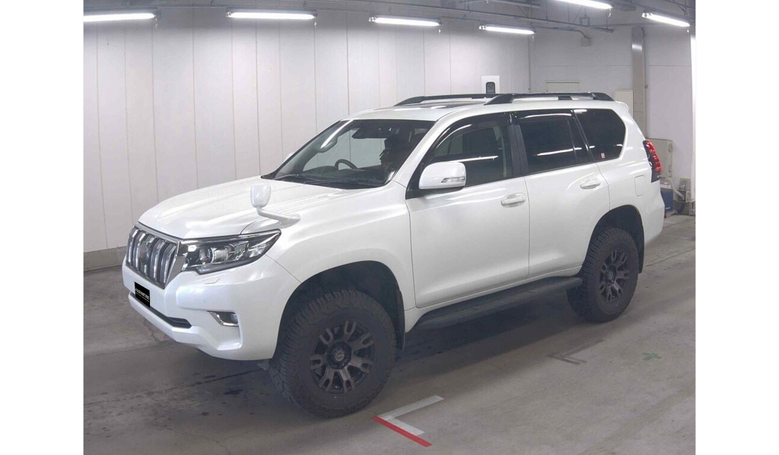 2018 Toyota Land Cruiser Prado image-2