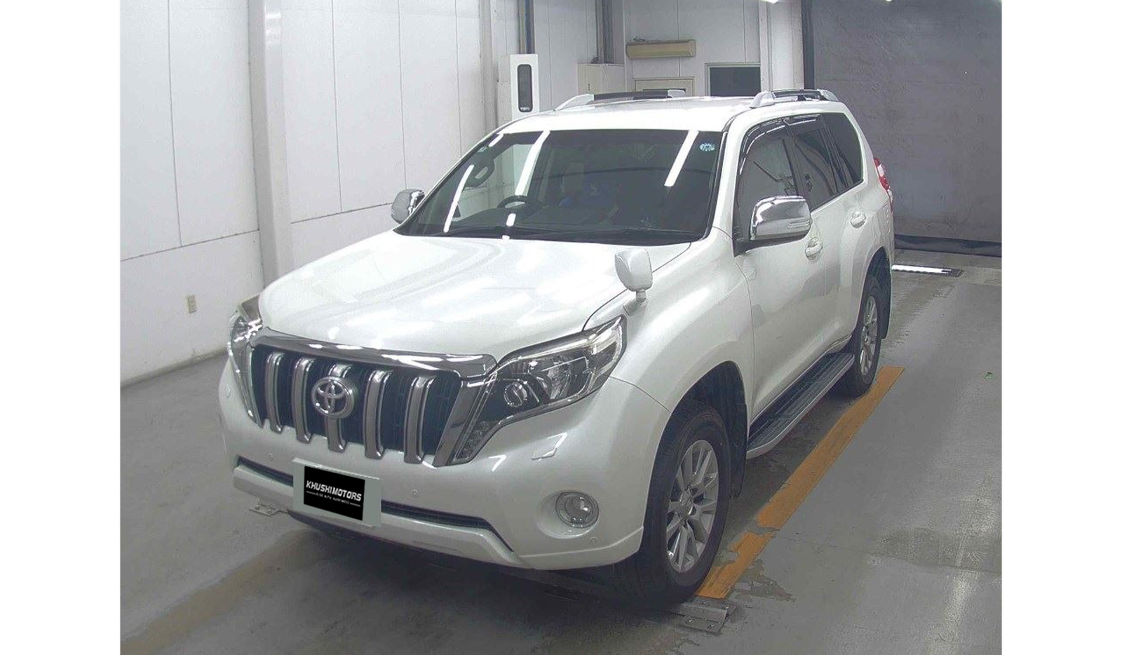 2017 Toyota Land Cruiser Prado image-2