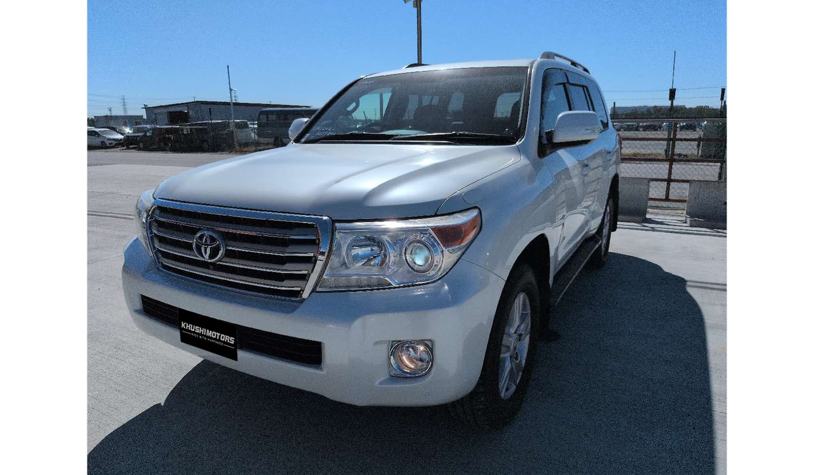 2013 Toyota Land Cruiser V8 image-2