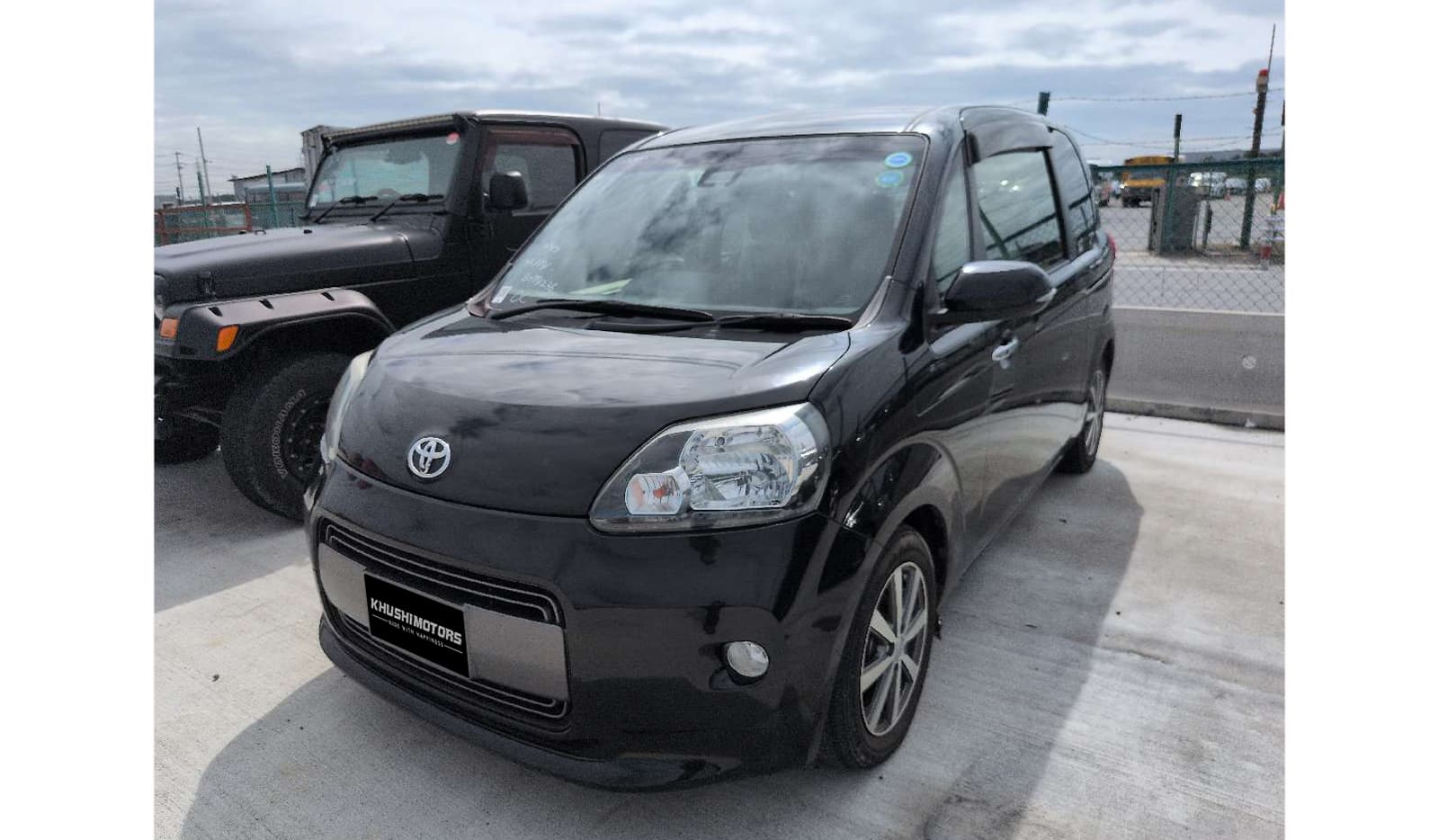 2009 Toyota Porte image-2