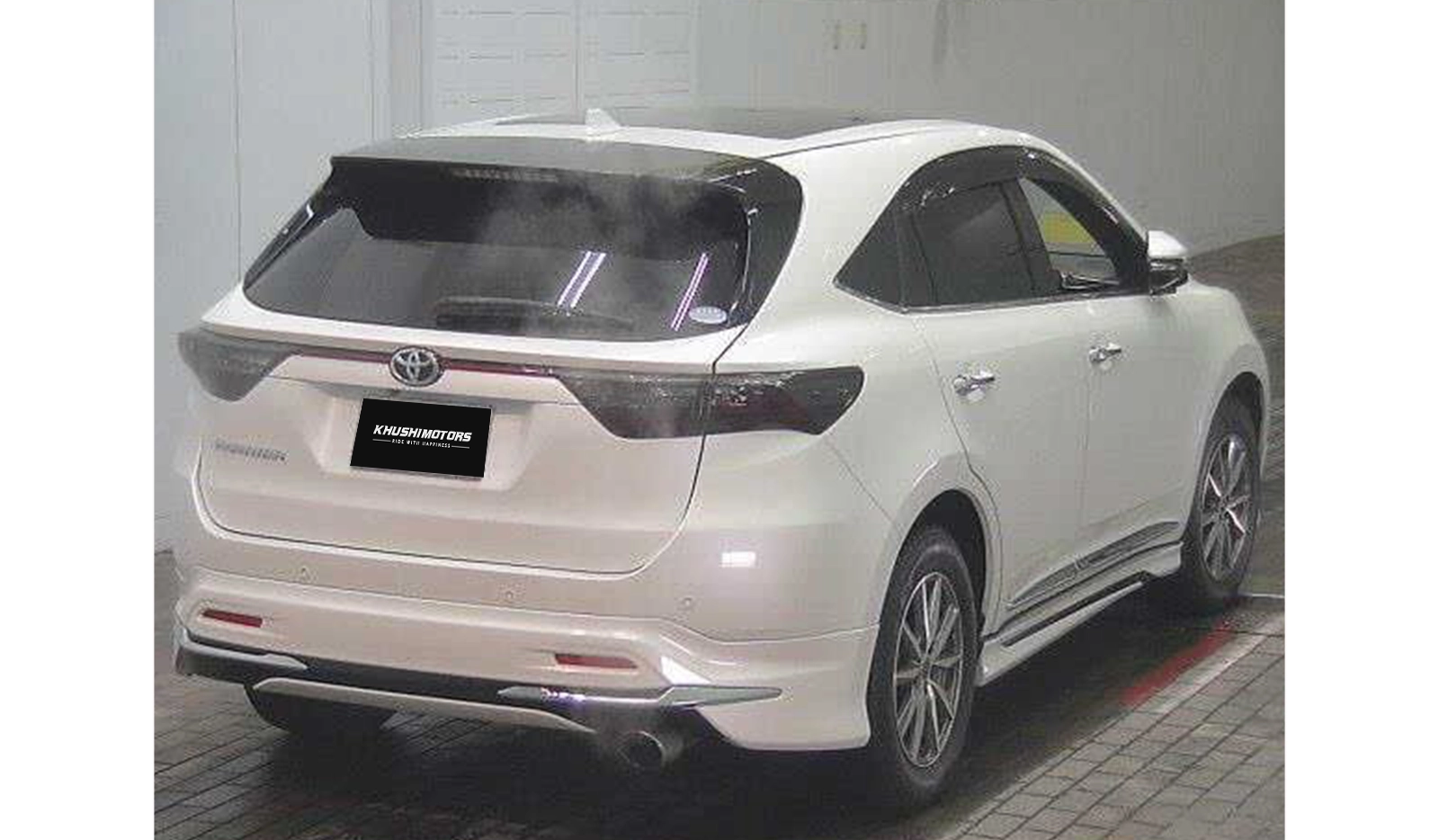 2019 Toyota Harrier METAL AND LEATHER PACKAGE image-3