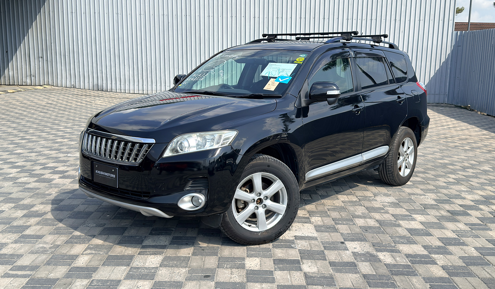 2009 Toyota Vanguard 240S image-3