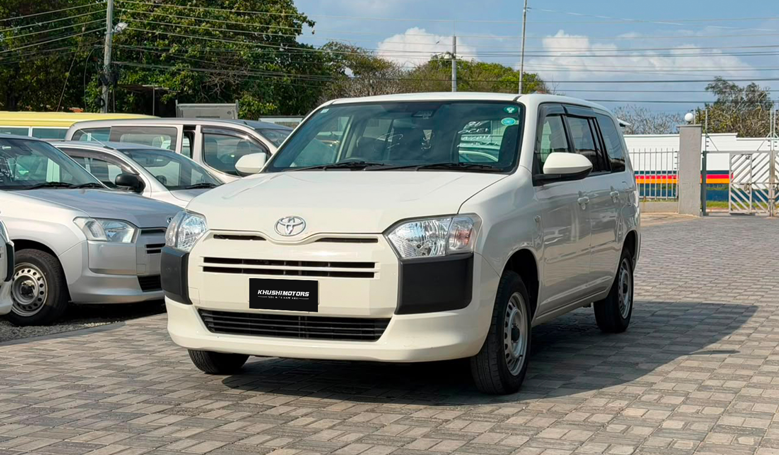 2019 Toyota Probox DX Comfort image-3