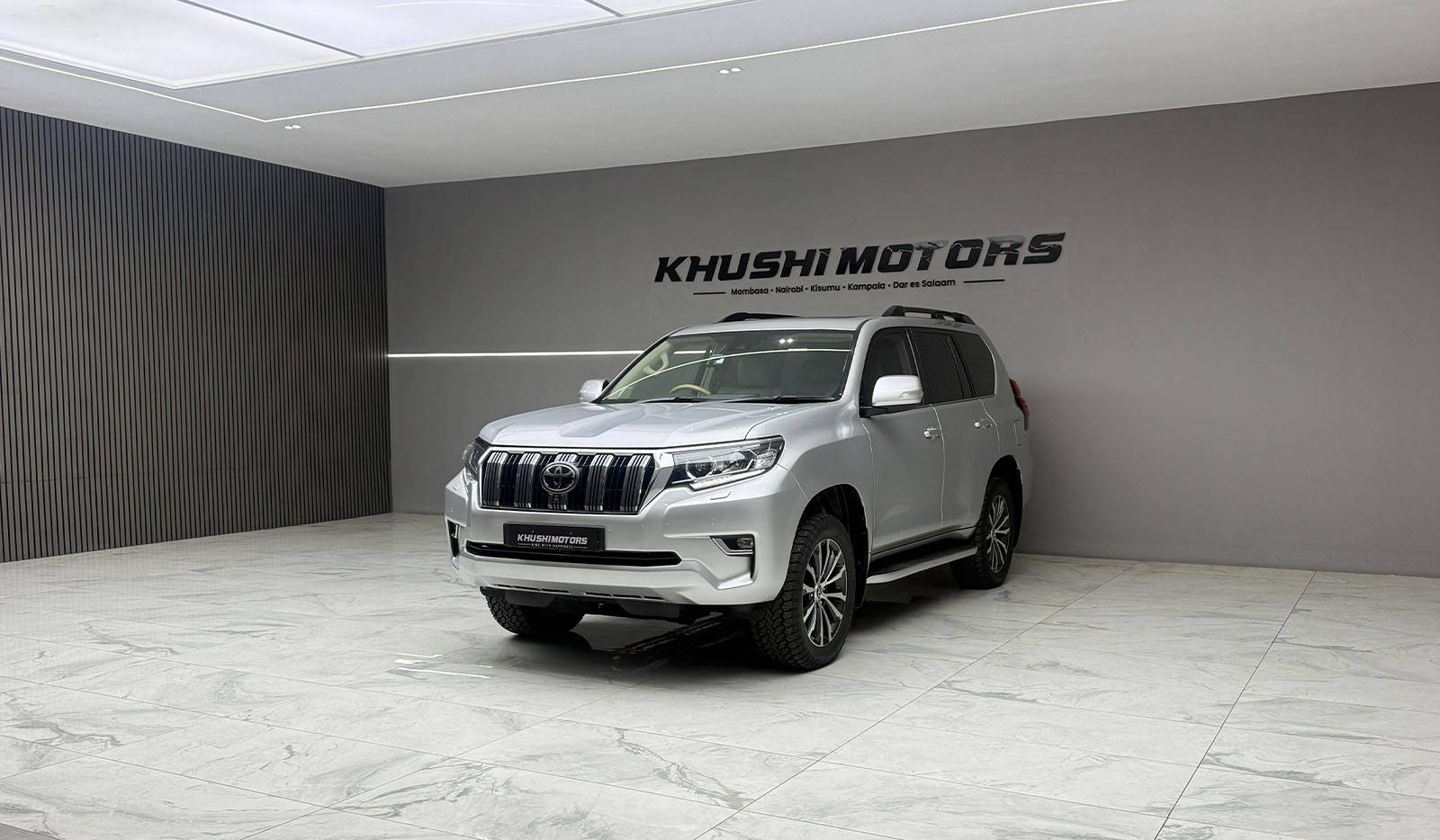 2022 Toyota Land Cruiser Prado VXL image-3