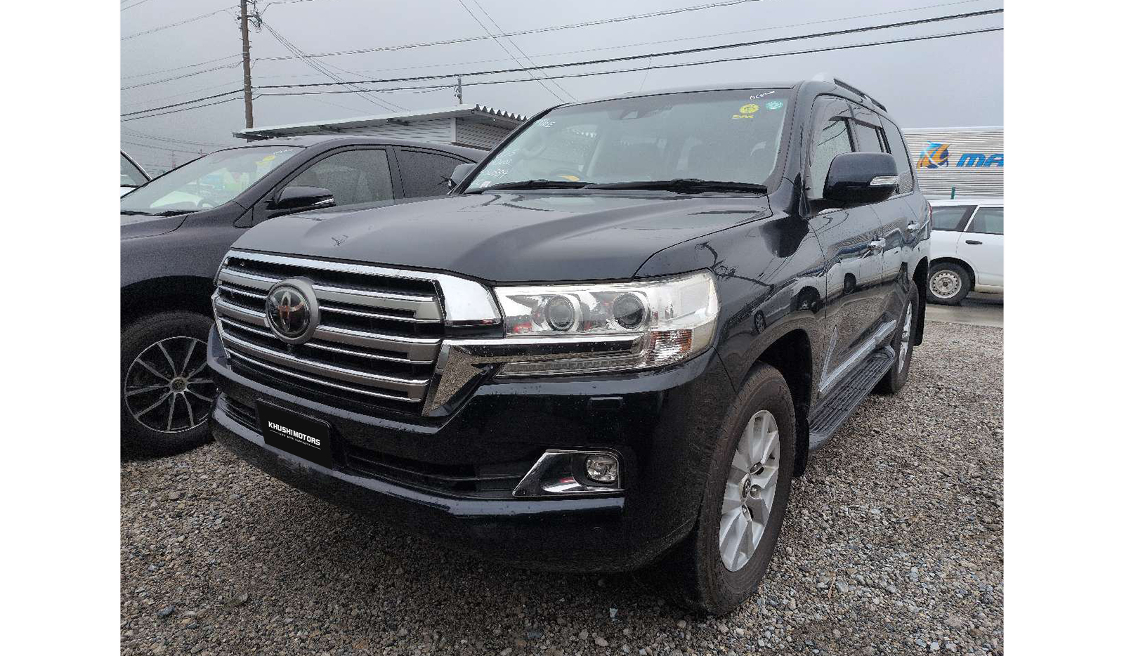 2017 Toyota Land Cruiser image-2