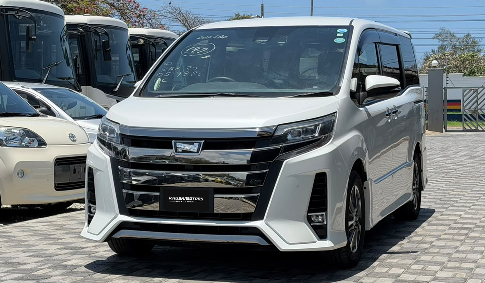2019 Toyota Noah Si WxB 2 image-3