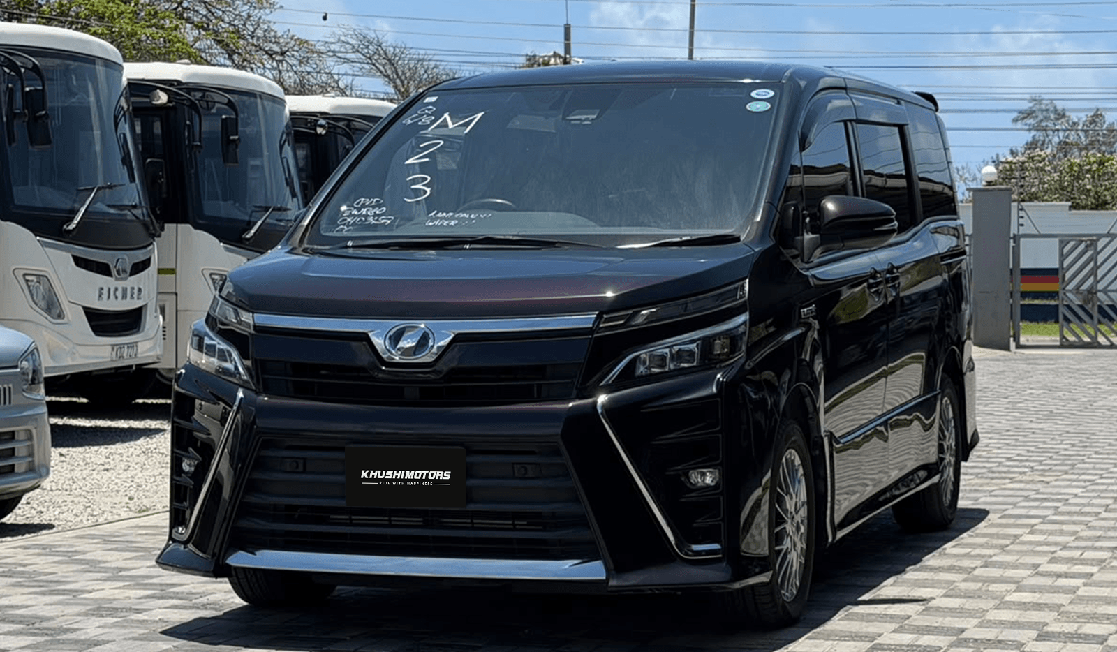 2019 Toyota Voxy HYBRID ZS image-3