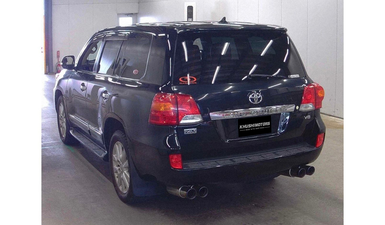 2013 Toyota Land Cruiser image-3