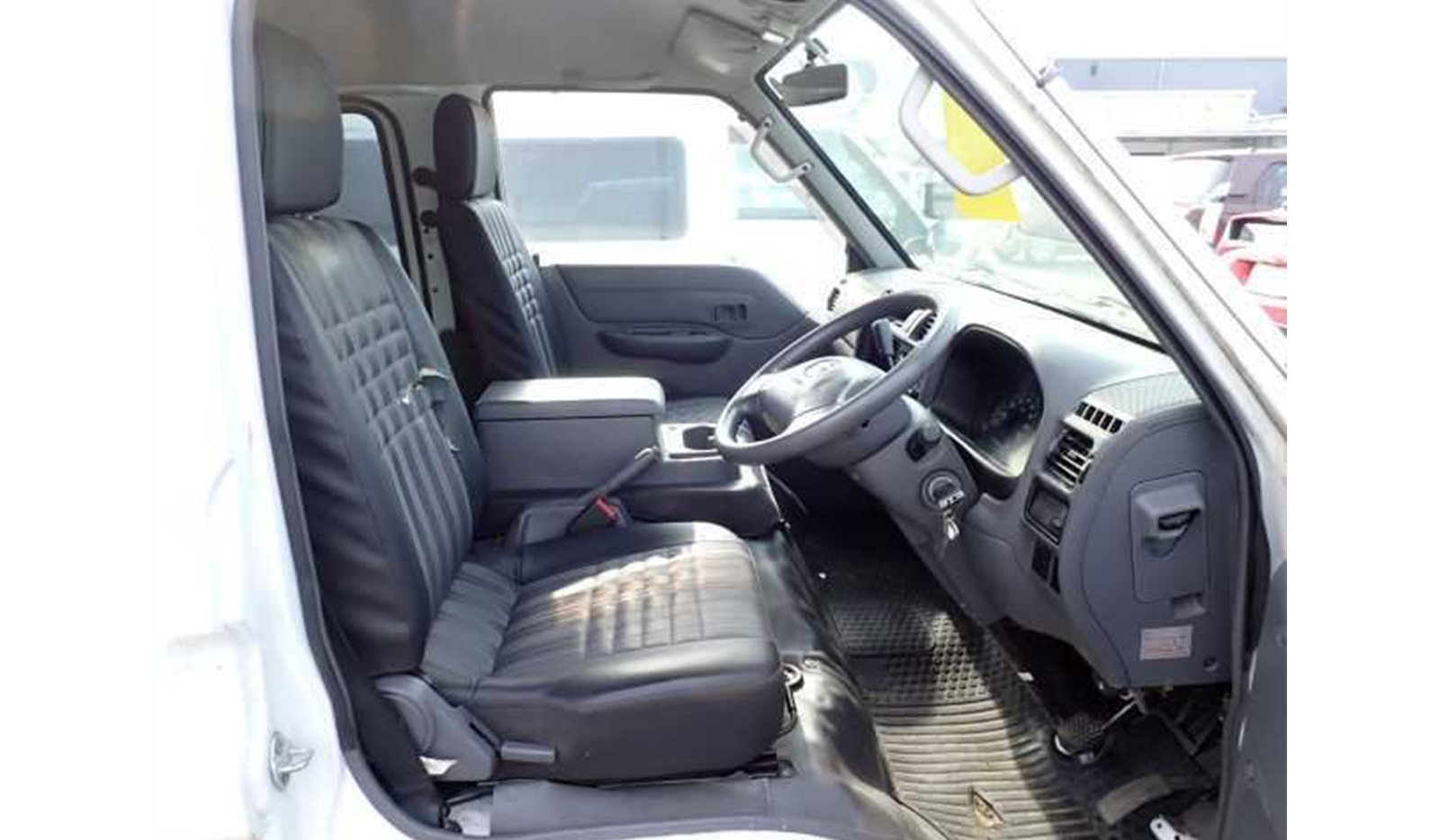 2020 Mazda Bongo Van image-4
