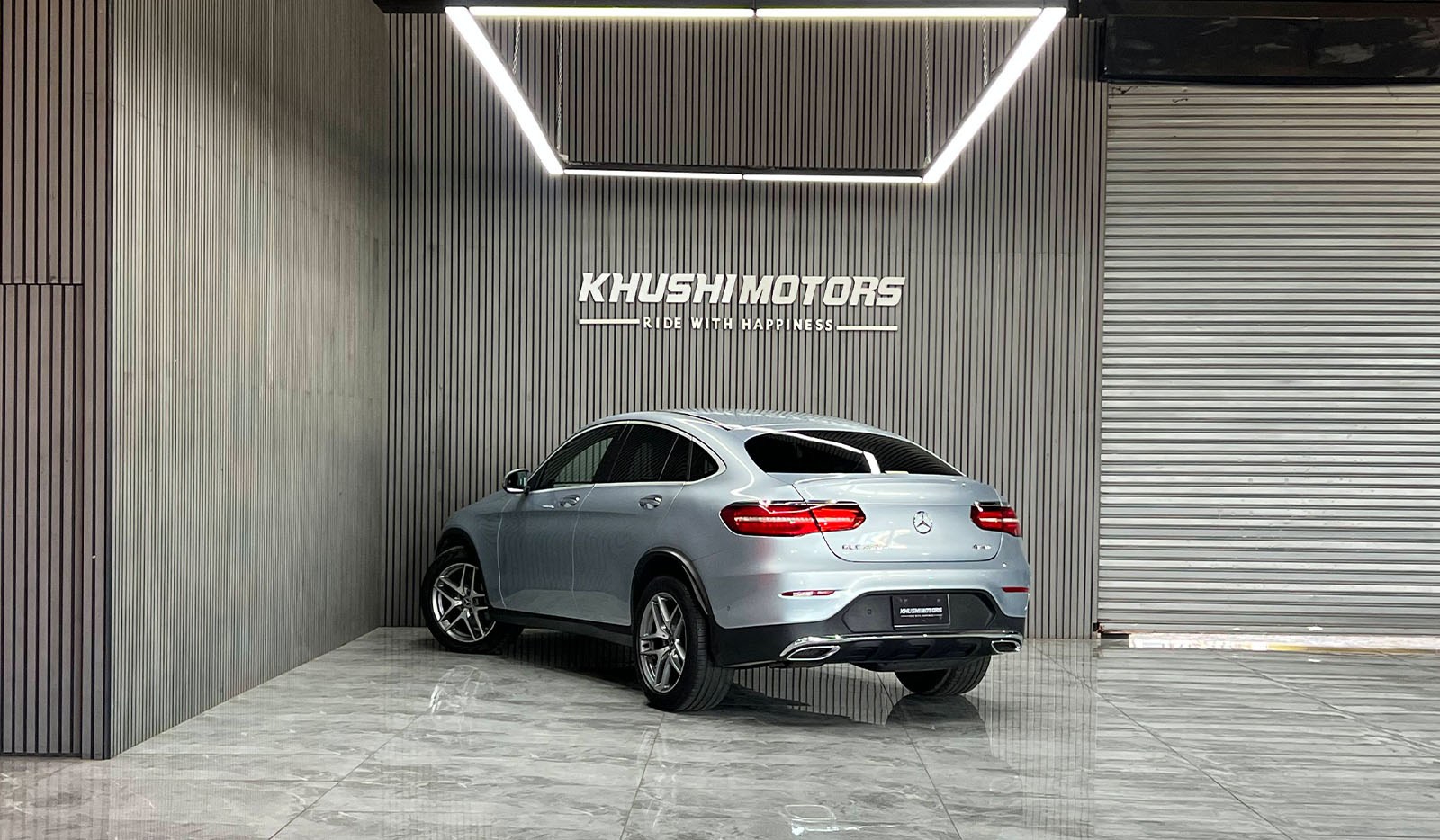 2018 Mercedes-Benz GLC-Class 4 Matic Coupe Sport GLC220D image-4