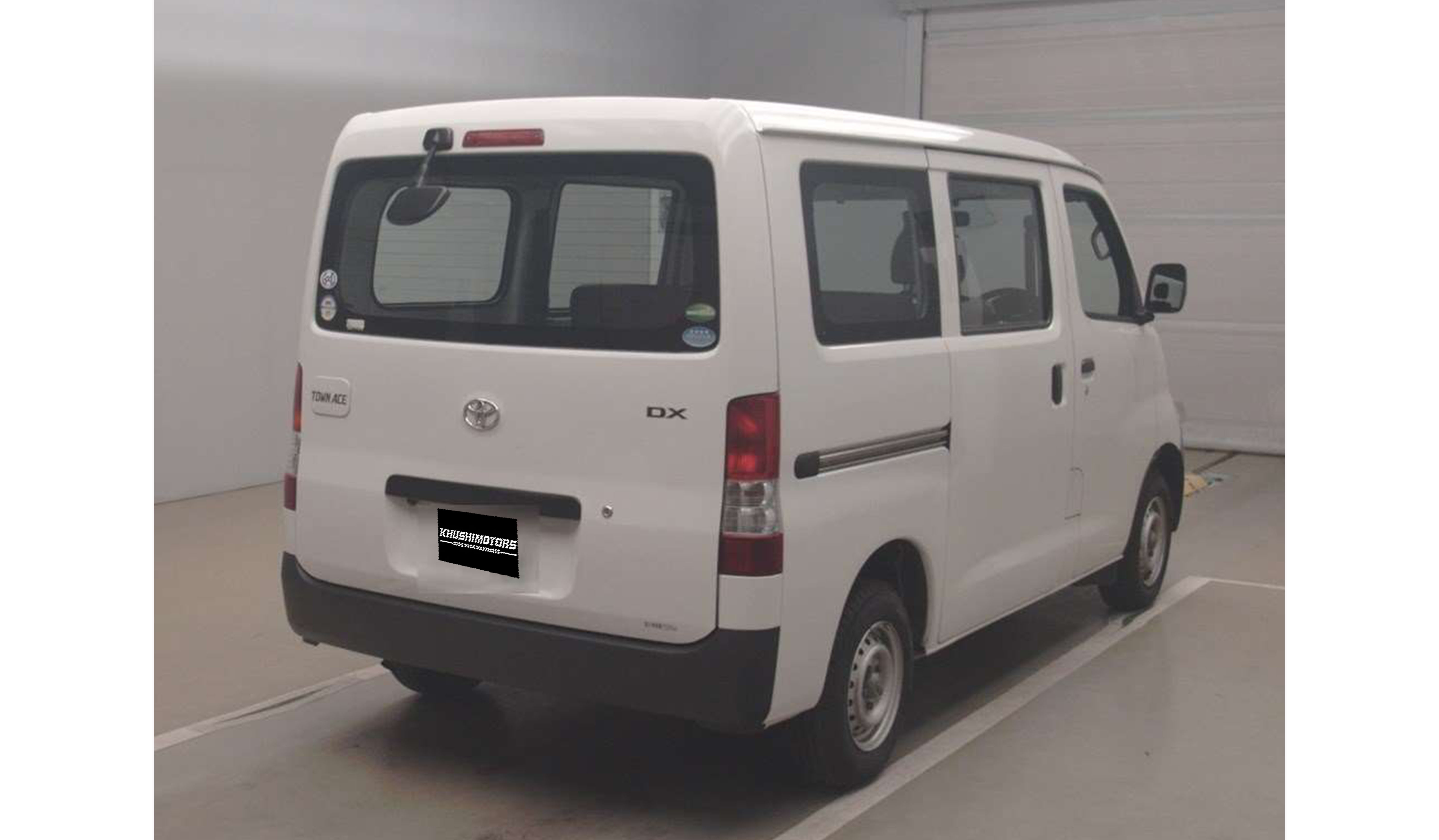 2019 Toyota Townace DX image-4