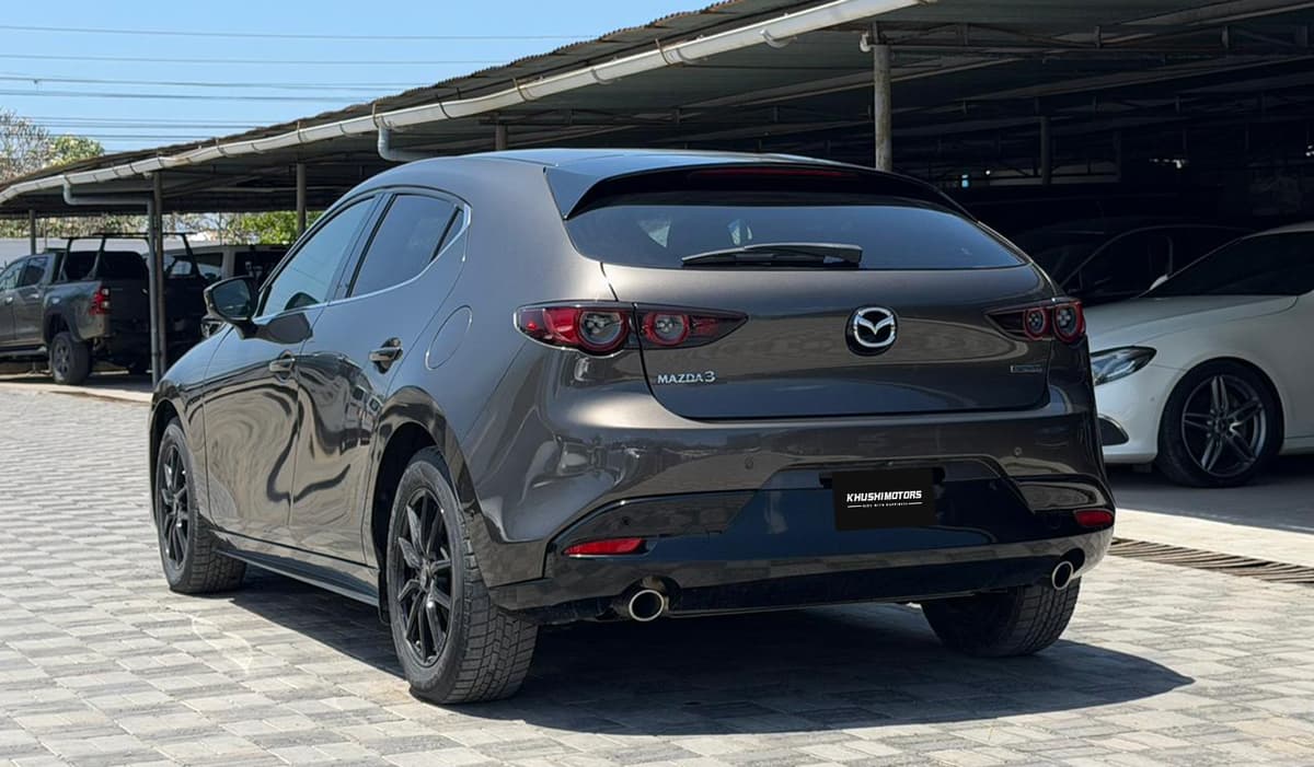 2019 Mazda 3 20 S Proactive Touring Selection image-4