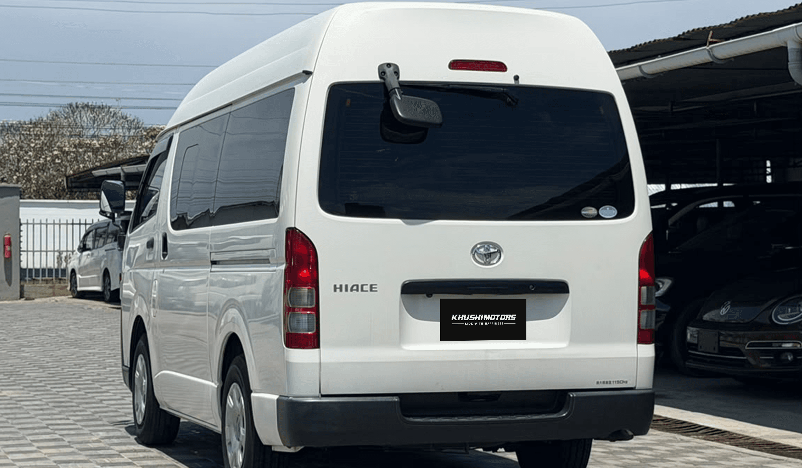 2019 Toyota Hiace DX image-4
