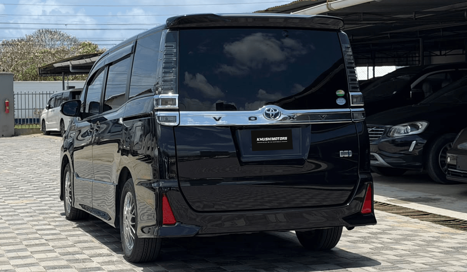 2019 Toyota Voxy HYBRID ZS image-4