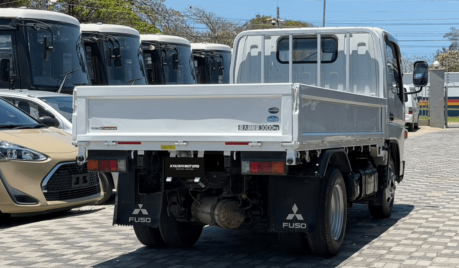 2018 Mitsubishi Canter 5.5 Ton image-4