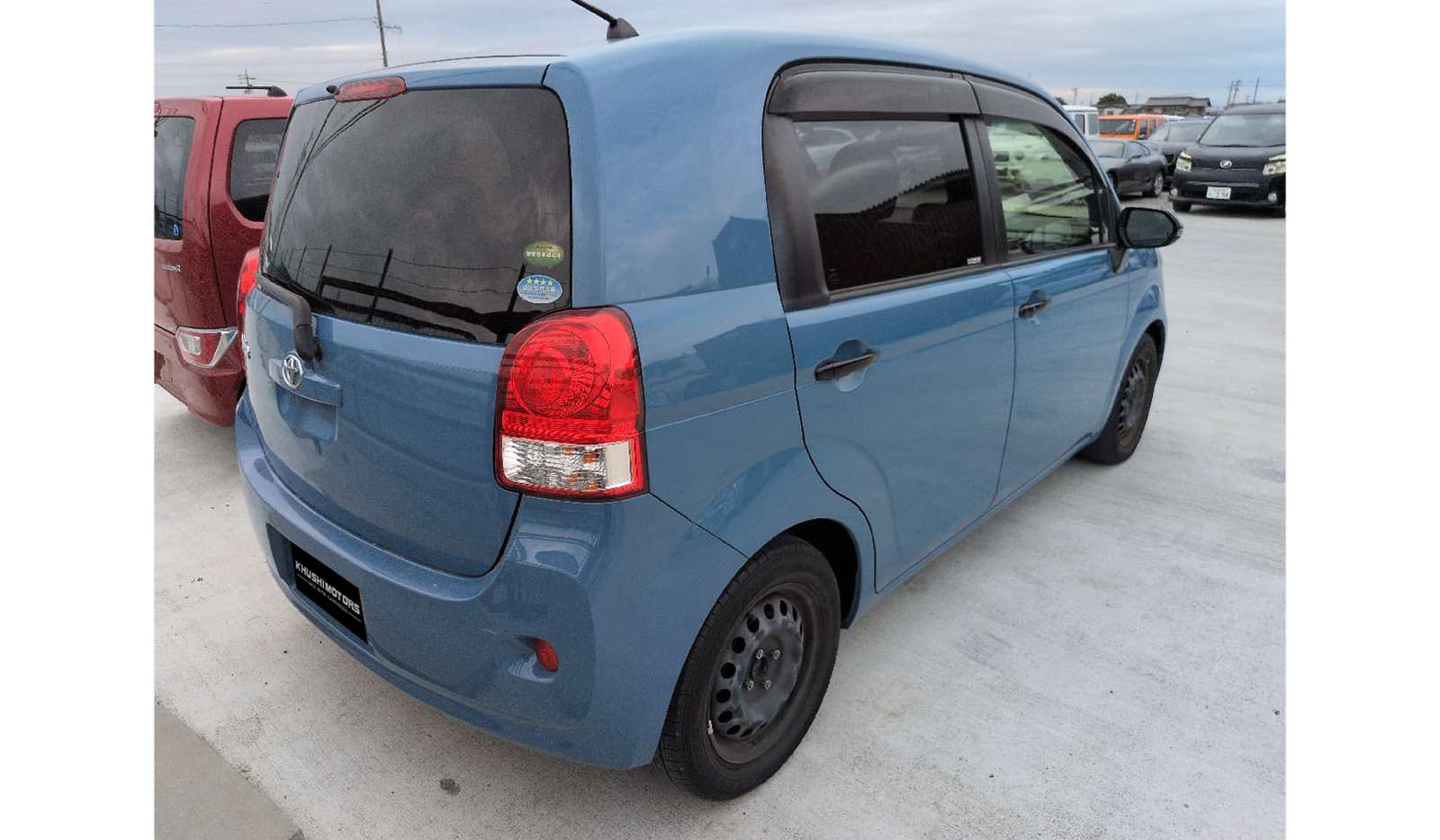 2019 Toyota Porte image-4