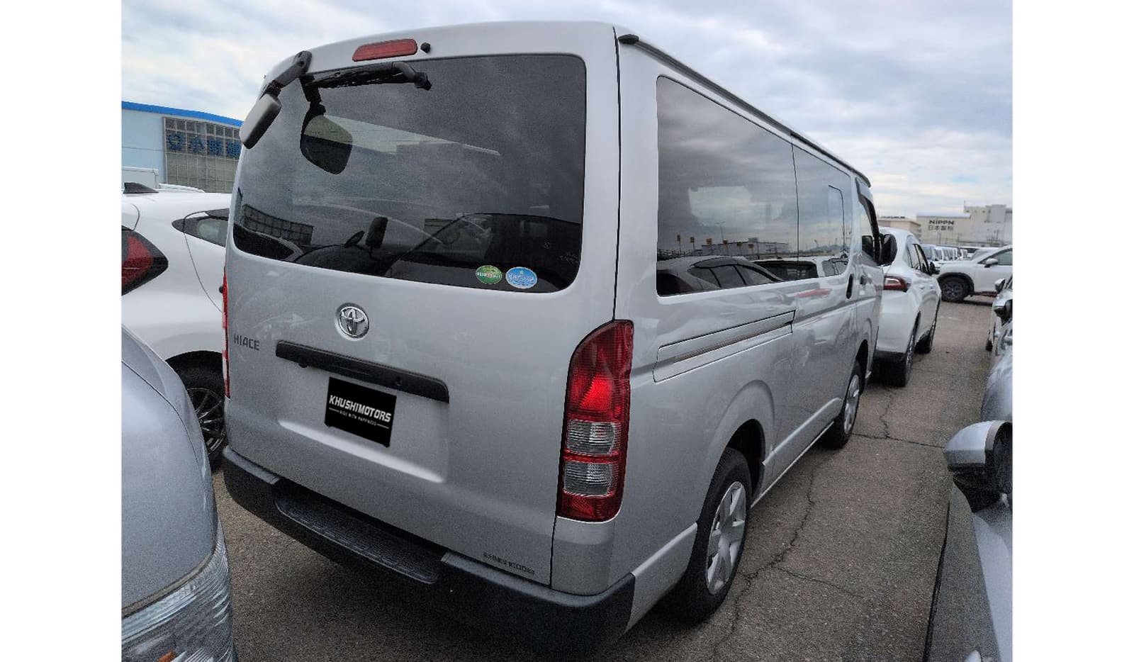 2020 Toyota Hiace Van image-4