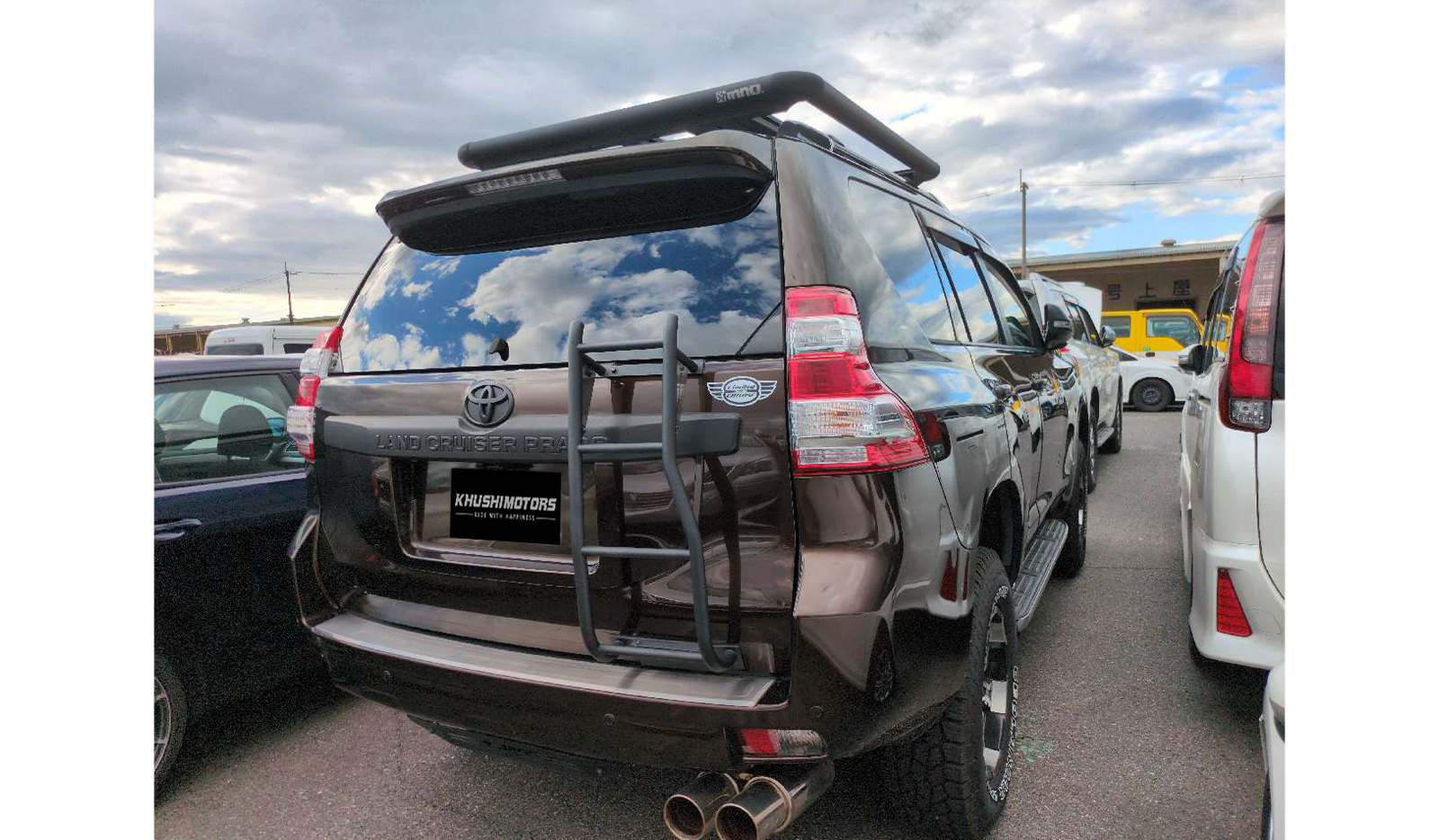 2012 Toyota Land Cruiser image-4