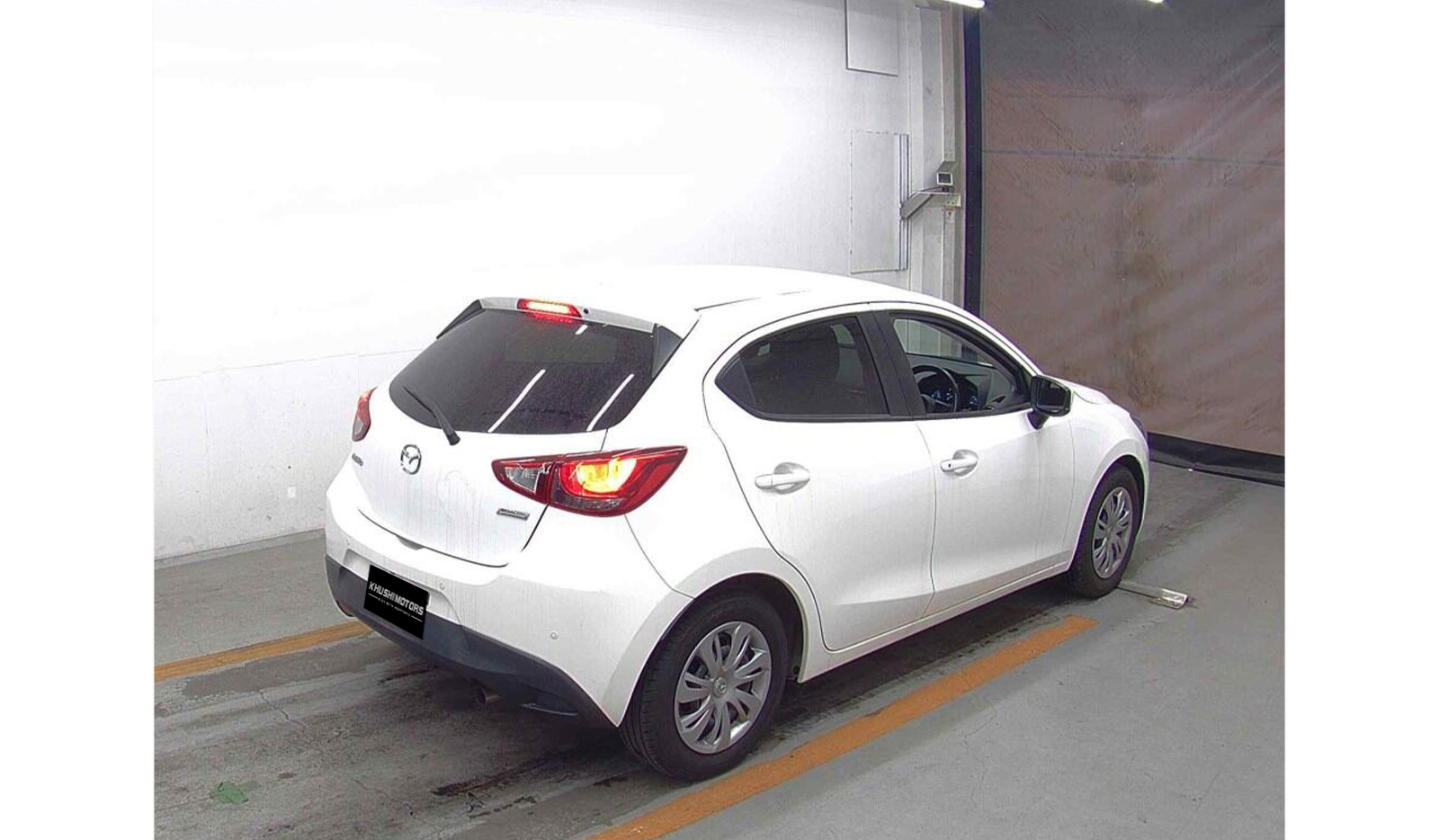 2019 Mazda Demio image-4
