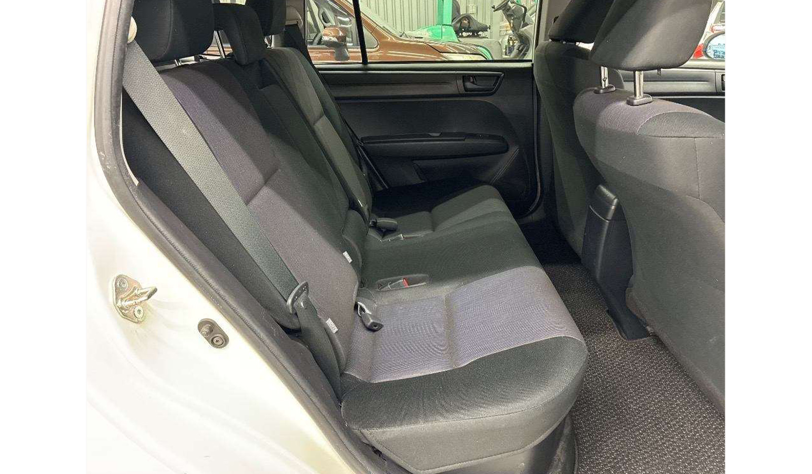 2019 Toyota Corolla Fielder image-6