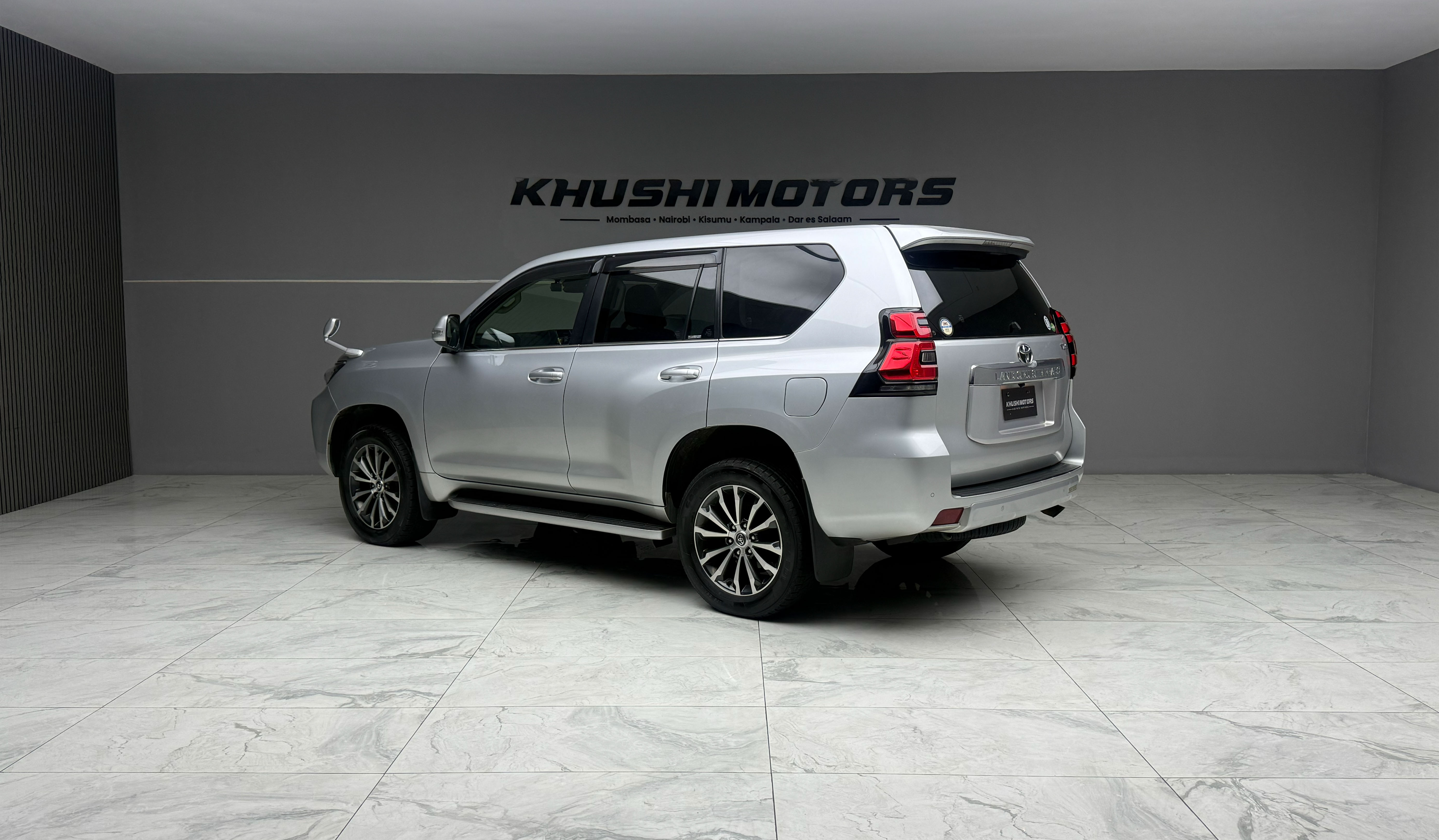 2019 Toyota Land Cruiser Prado TZ-G image-4