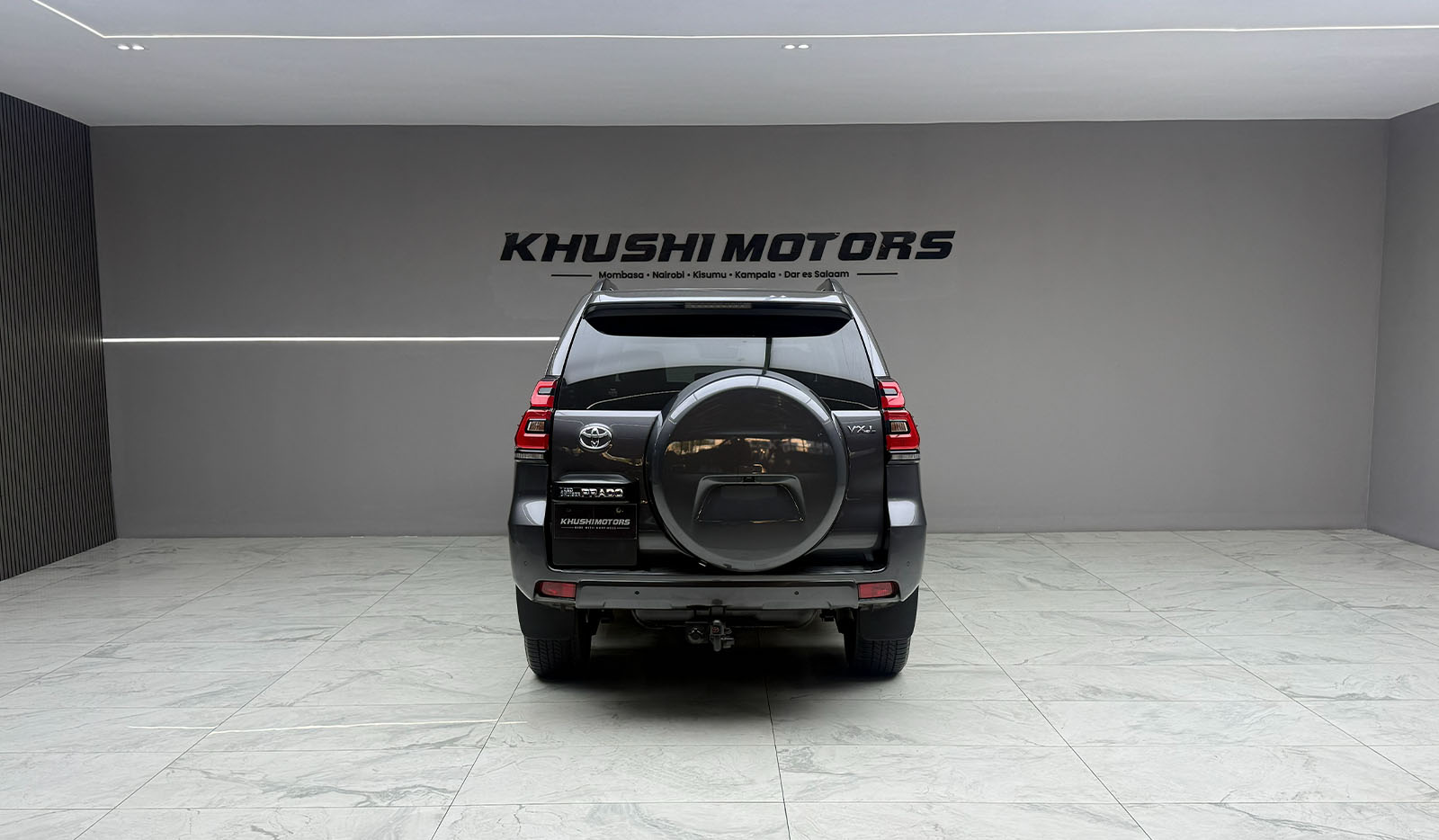 2022 Toyota Land Cruiser Prado VXL image-5