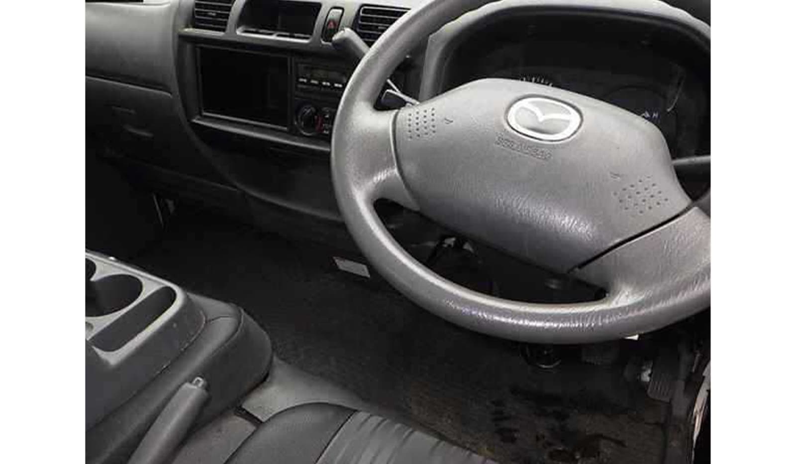 2019 Mazda Bongo image-5