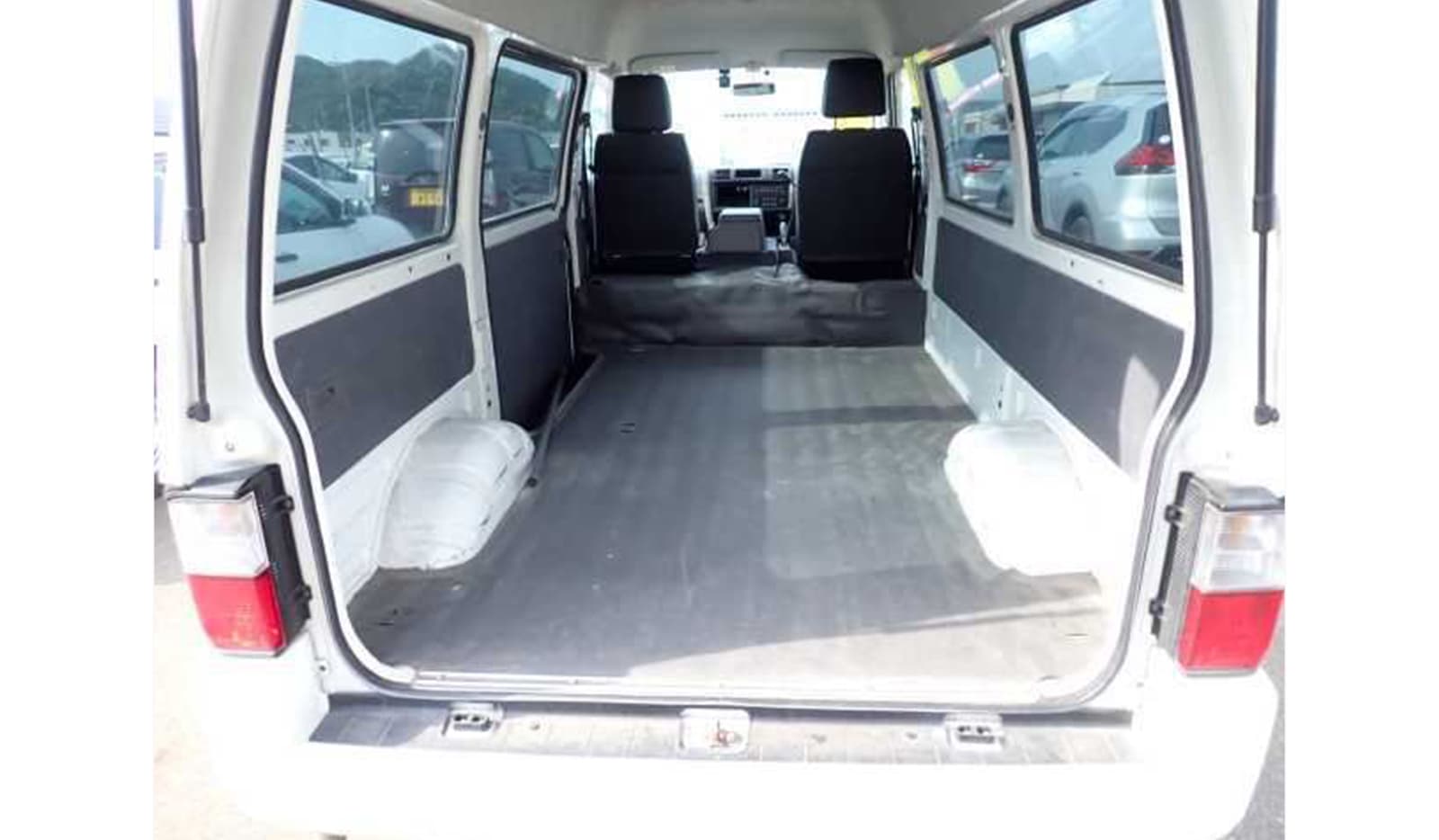 2020 Mazda Bongo Van DX image-5