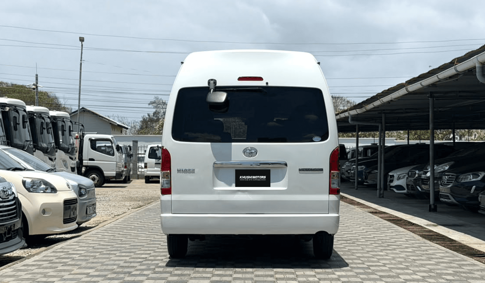 2019 Toyota Hiace Van GRAND CABIN 2WD image-5