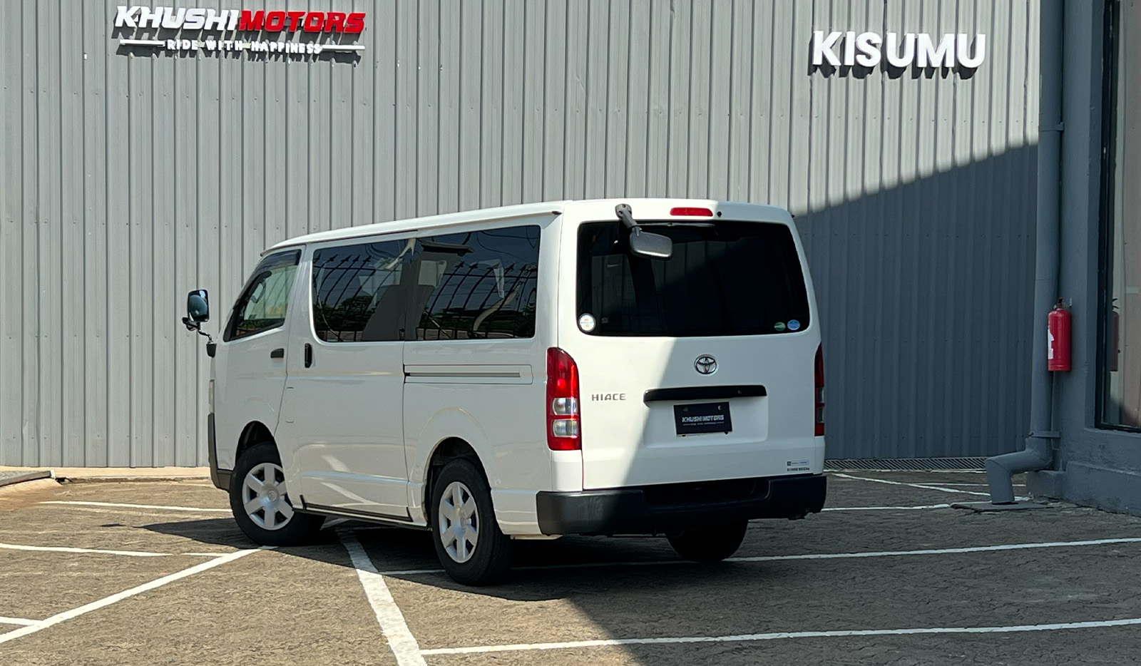 2019 Toyota Hiace Long DX image-4