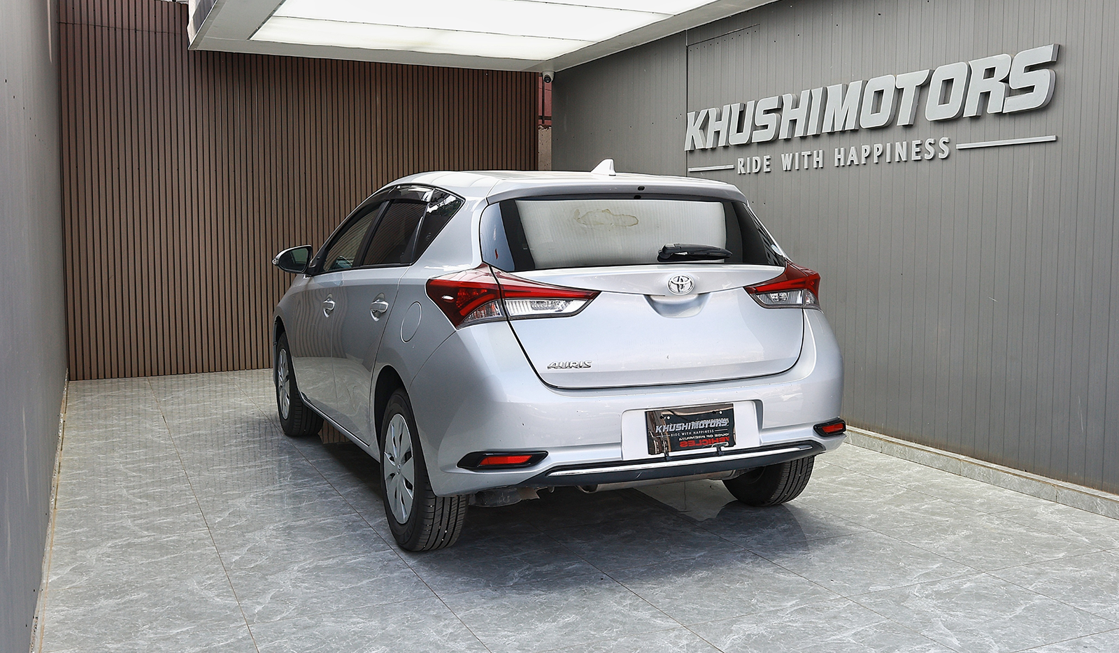 2017 Toyota Auris 150X image-6