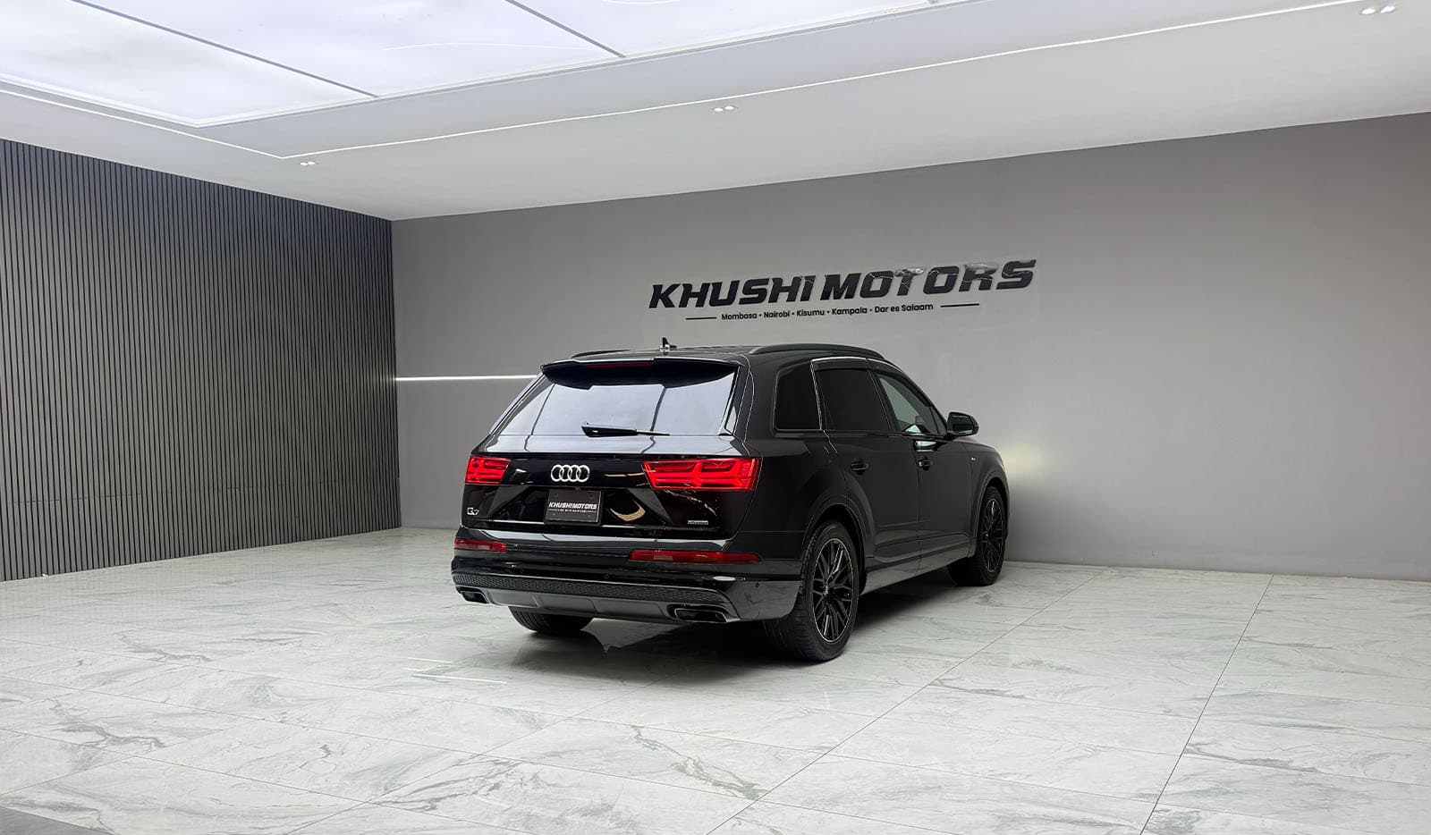 2019 Audi Q7 BLACK STYLING image-6