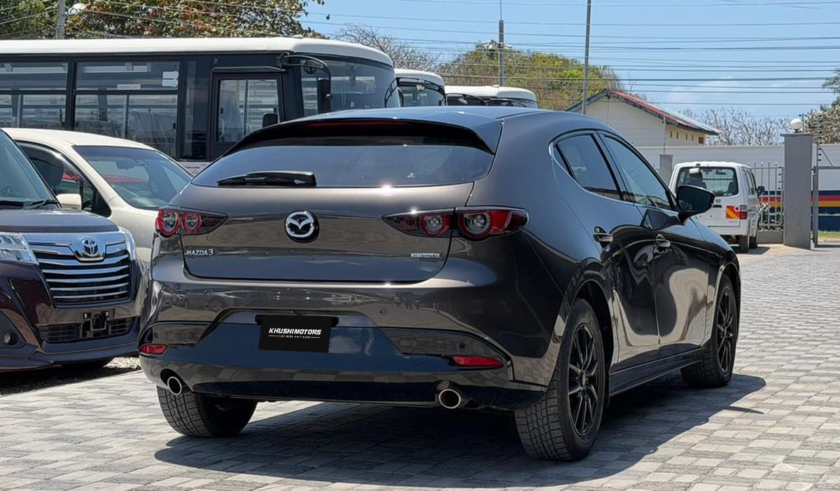 2019 Mazda 3 20 S Proactive Touring Selection image-6
