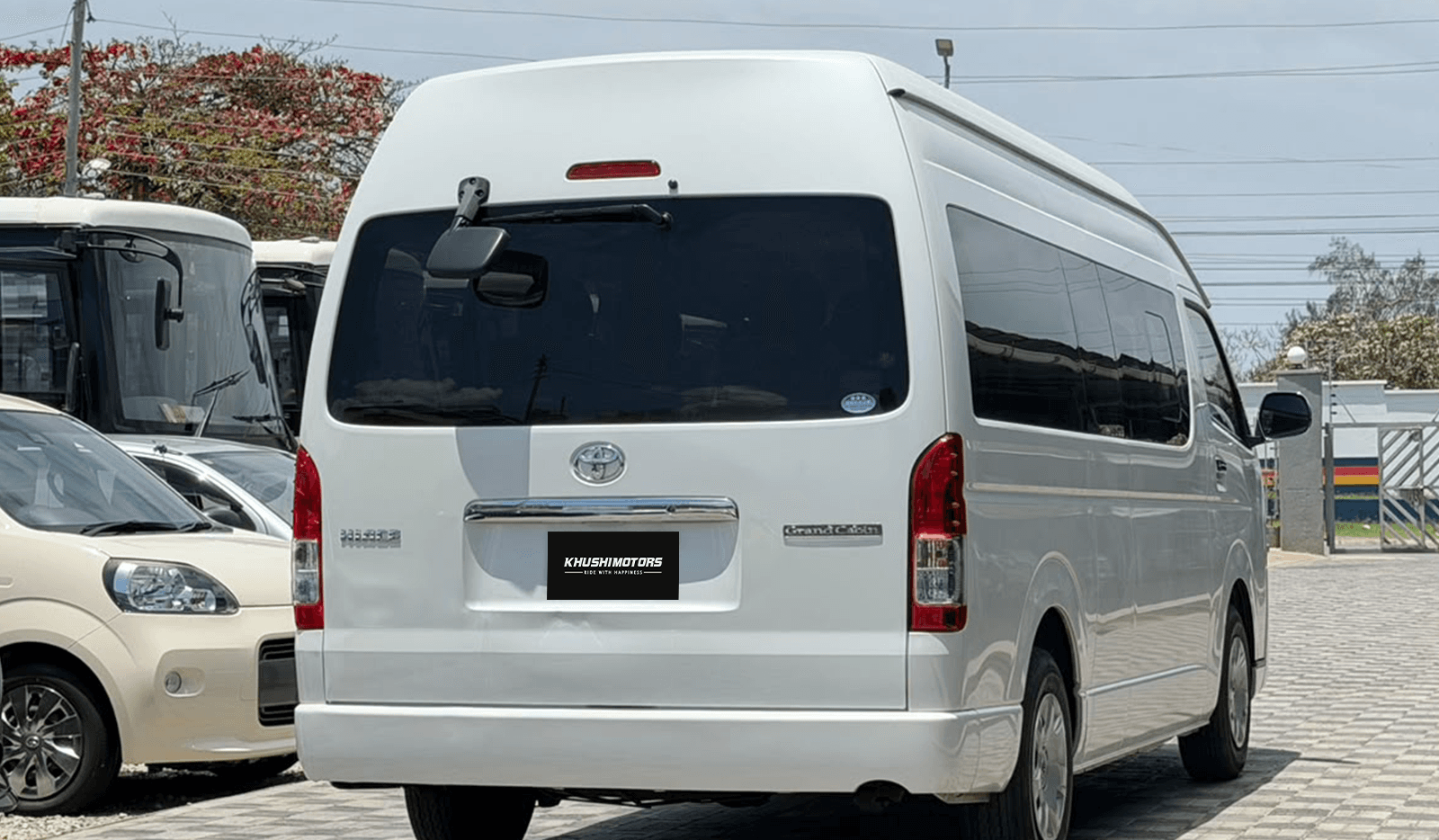 2019 Toyota Hiace Van GRAND CABIN 2WD image-6