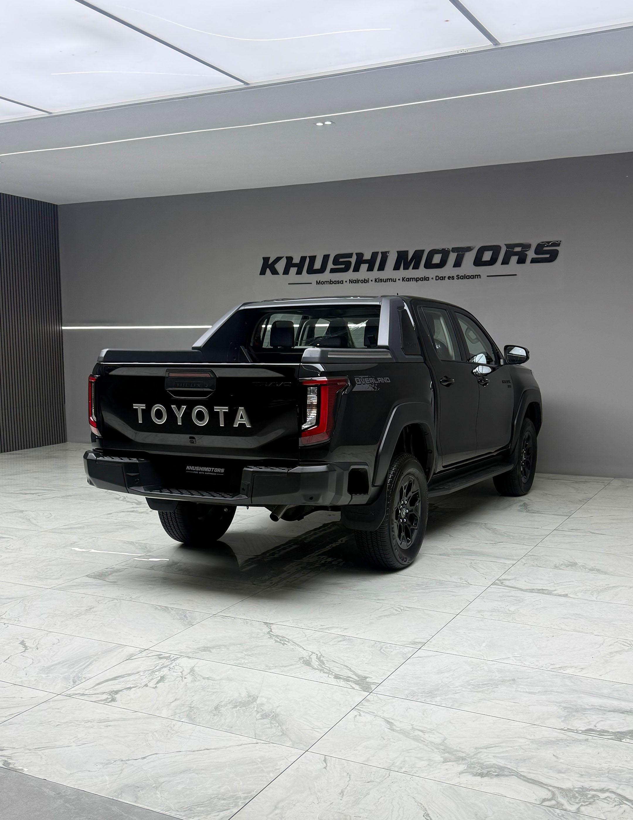 2025 Toyota Hilux image-4