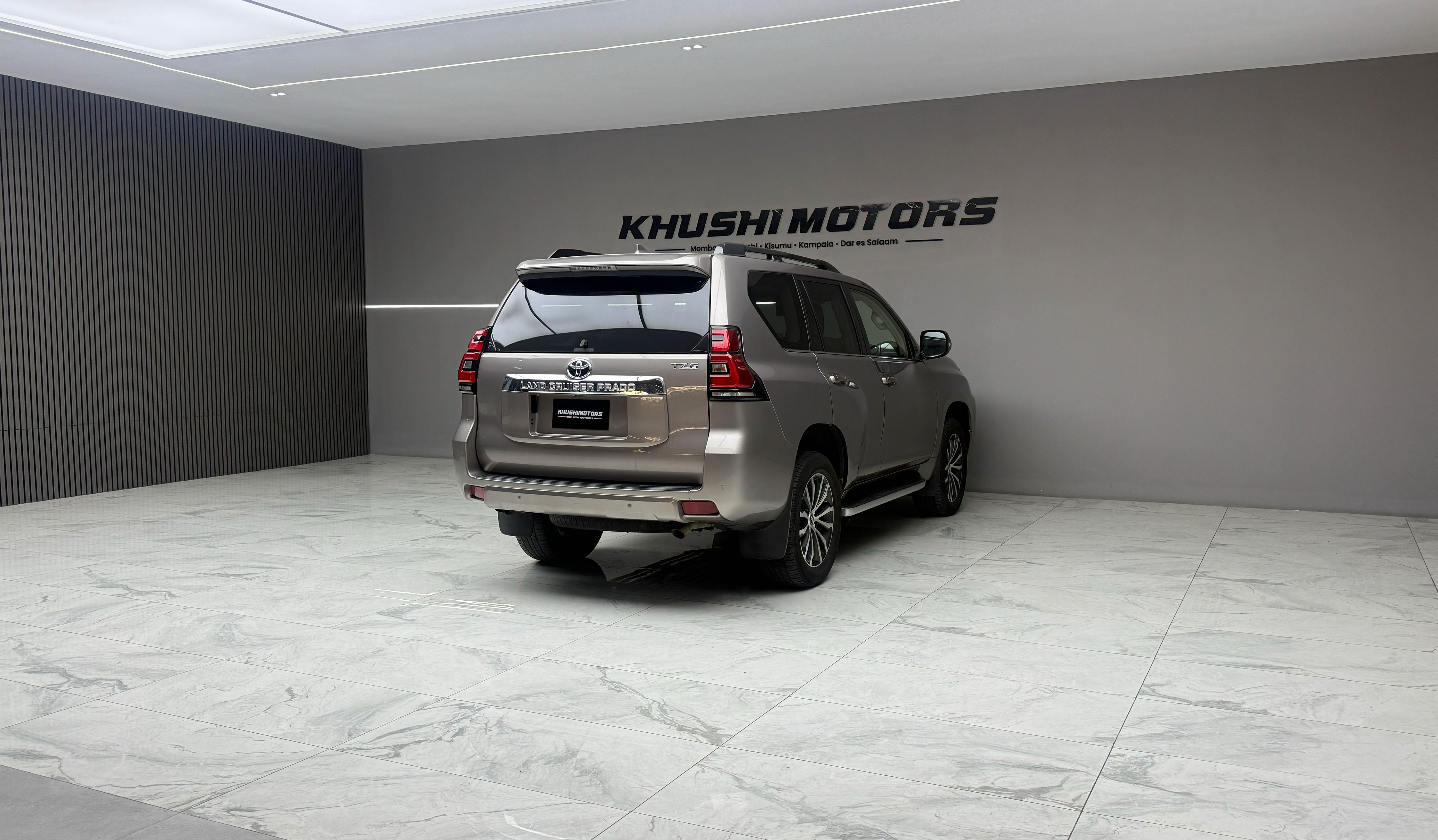 2019 Toyota Land Cruiser Prado TZ G image-6