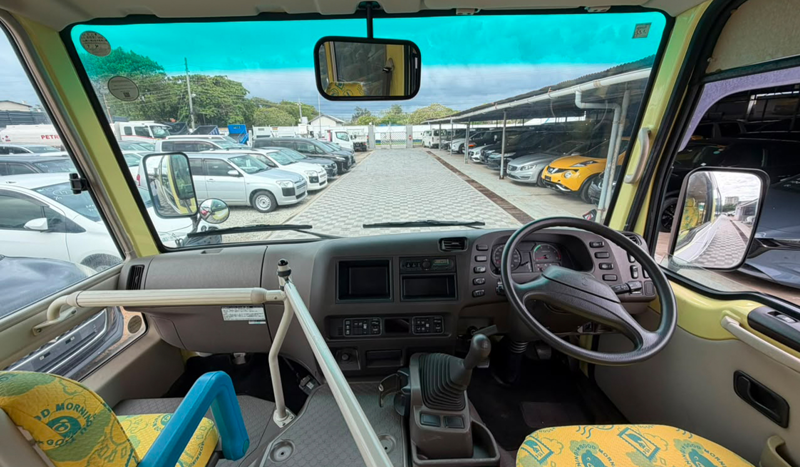 2019 Mitsubishi Rosa School Bus image-7