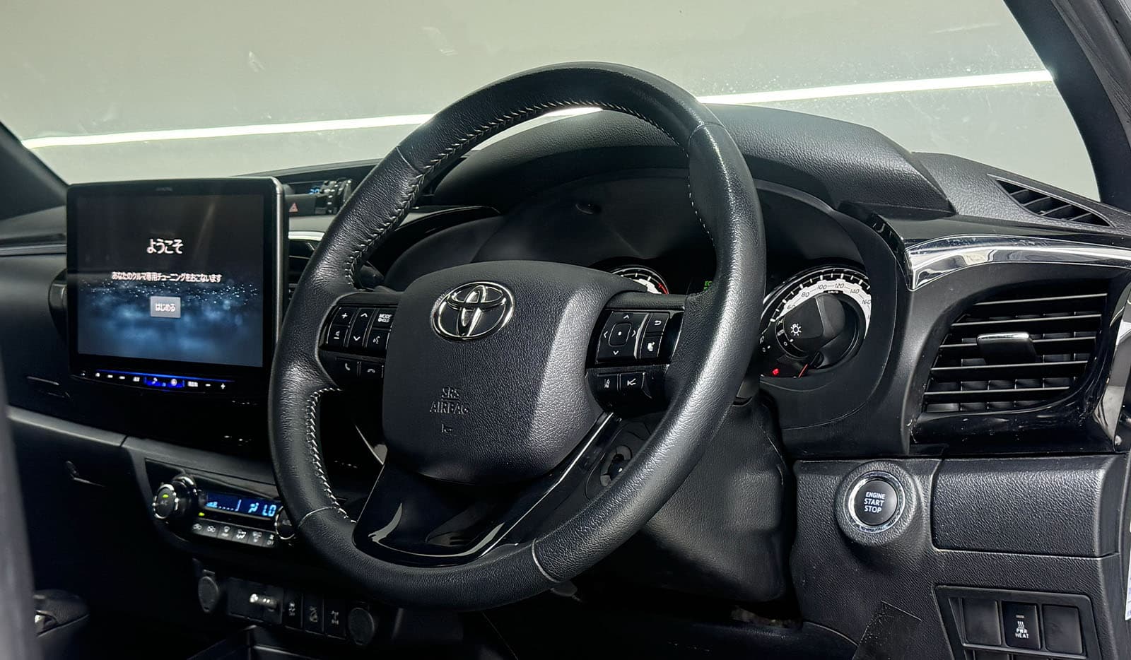 2020 Toyota Hilux Z Black Rally Edition image-7