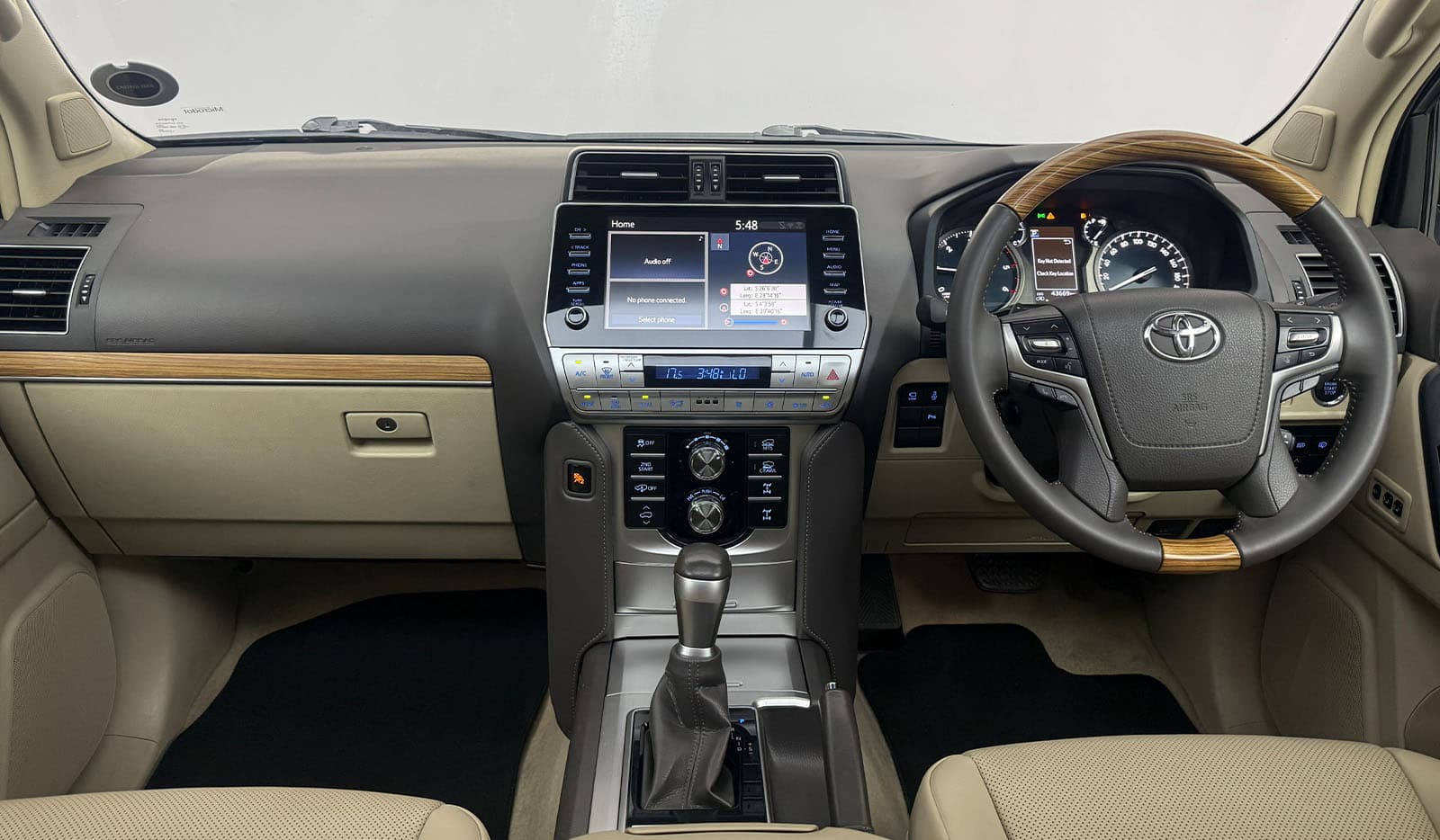 2021 Toyota Land Cruiser Prado VXL image-7
