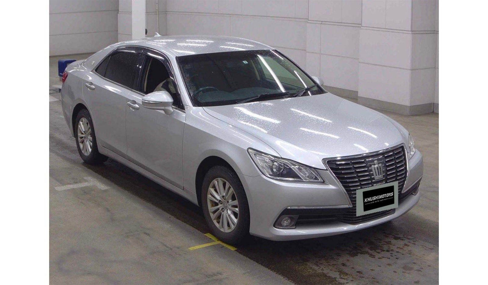 2013 Toyota Crown Royal Saloon DBAGRS211 image-1