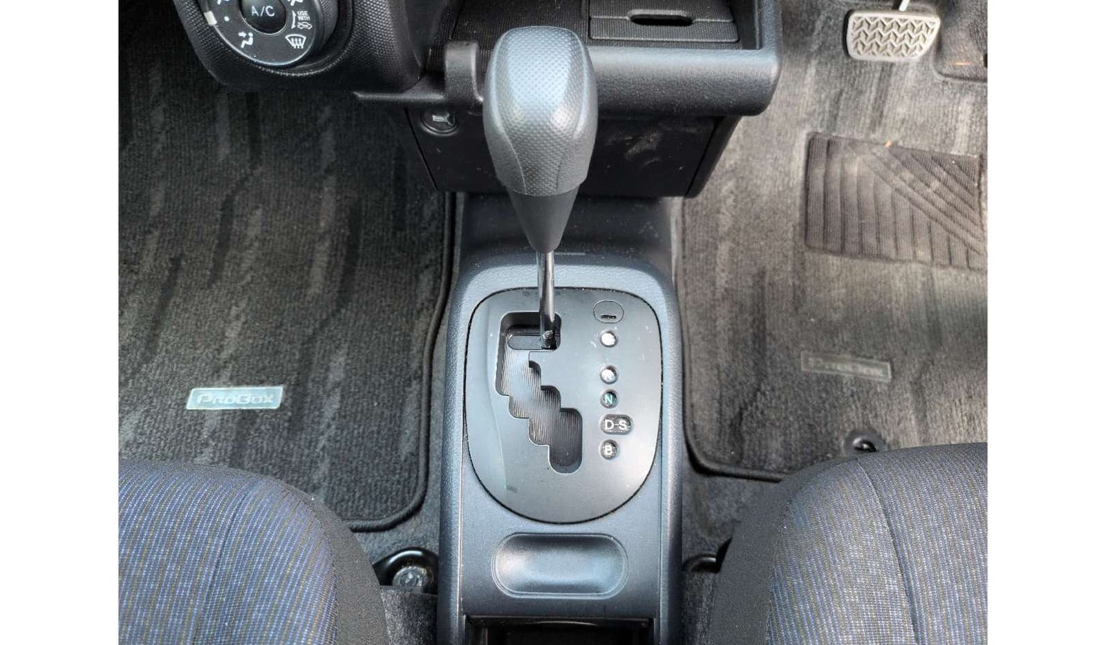 2019 Toyota Probox image-8