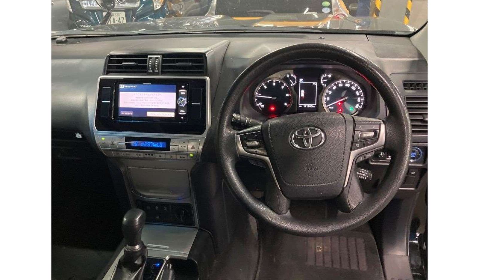 2017 Toyota Land Cruiser Prado TX image-5