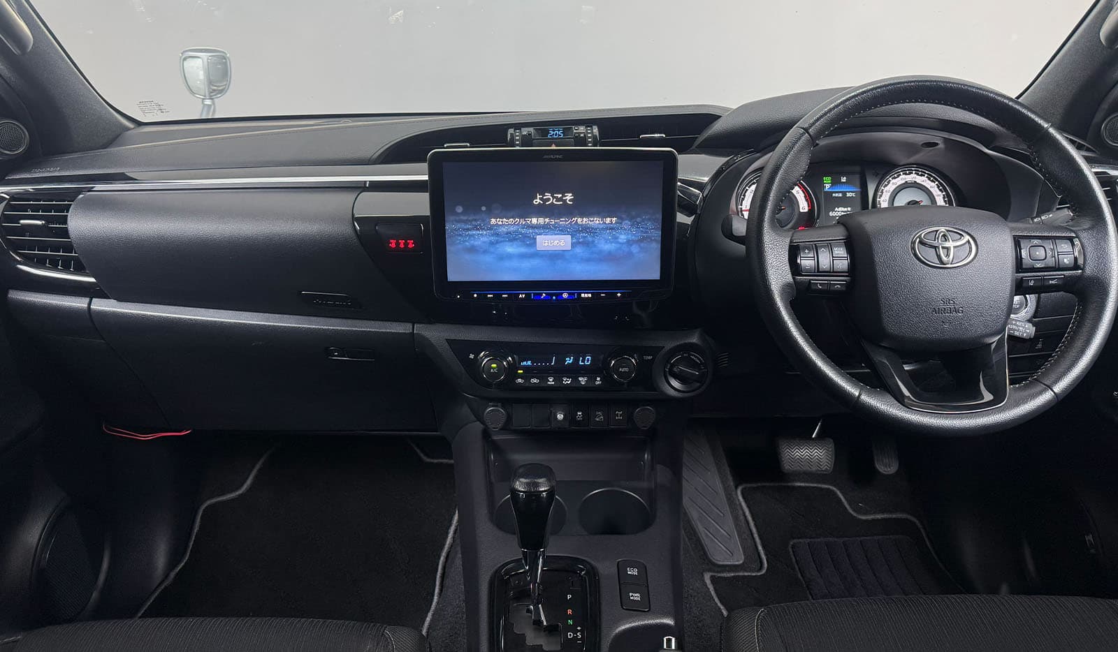 2020 Toyota Hilux Z Black Rally Edition image-8