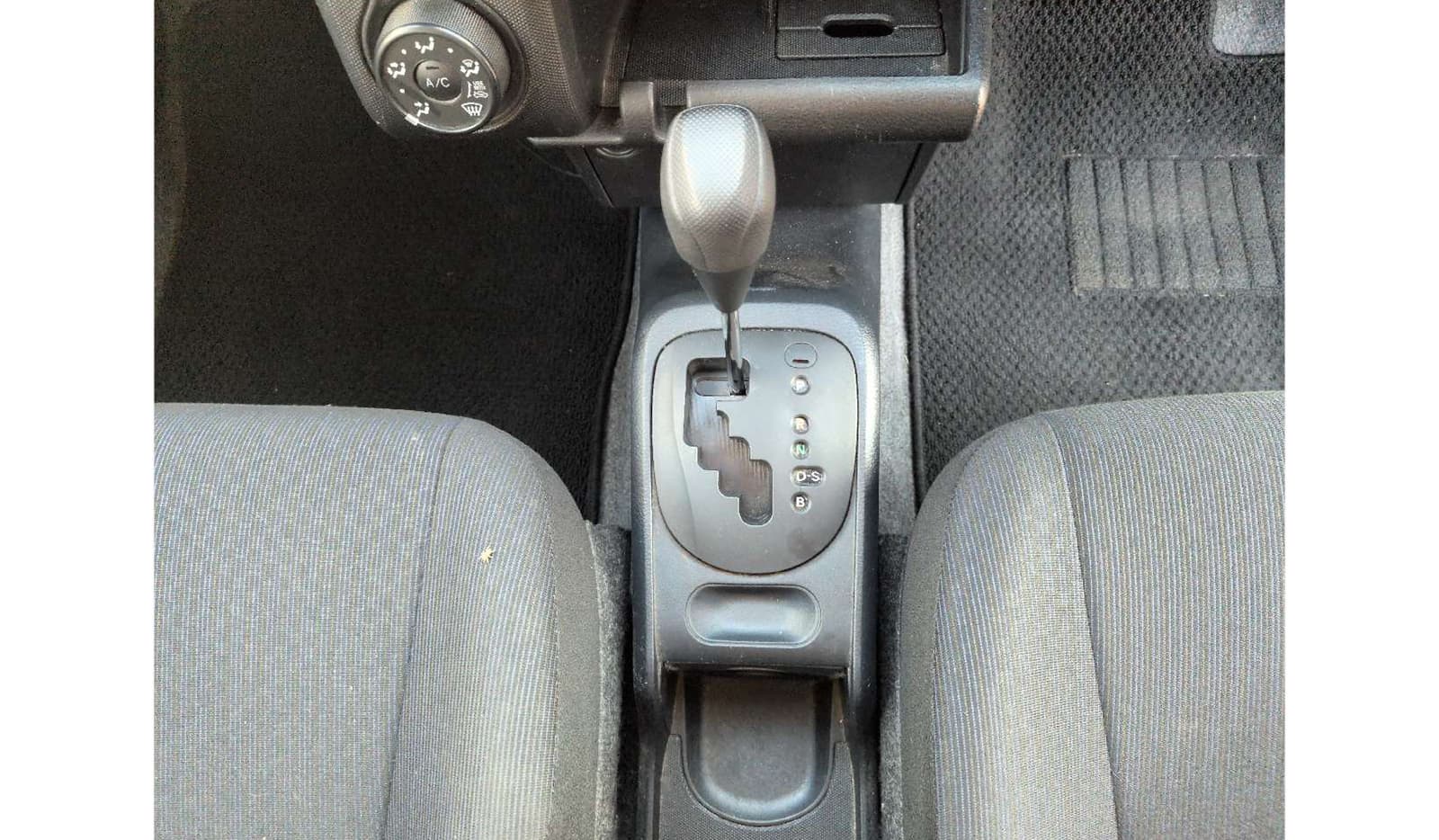 2019 Toyota Probox image-8