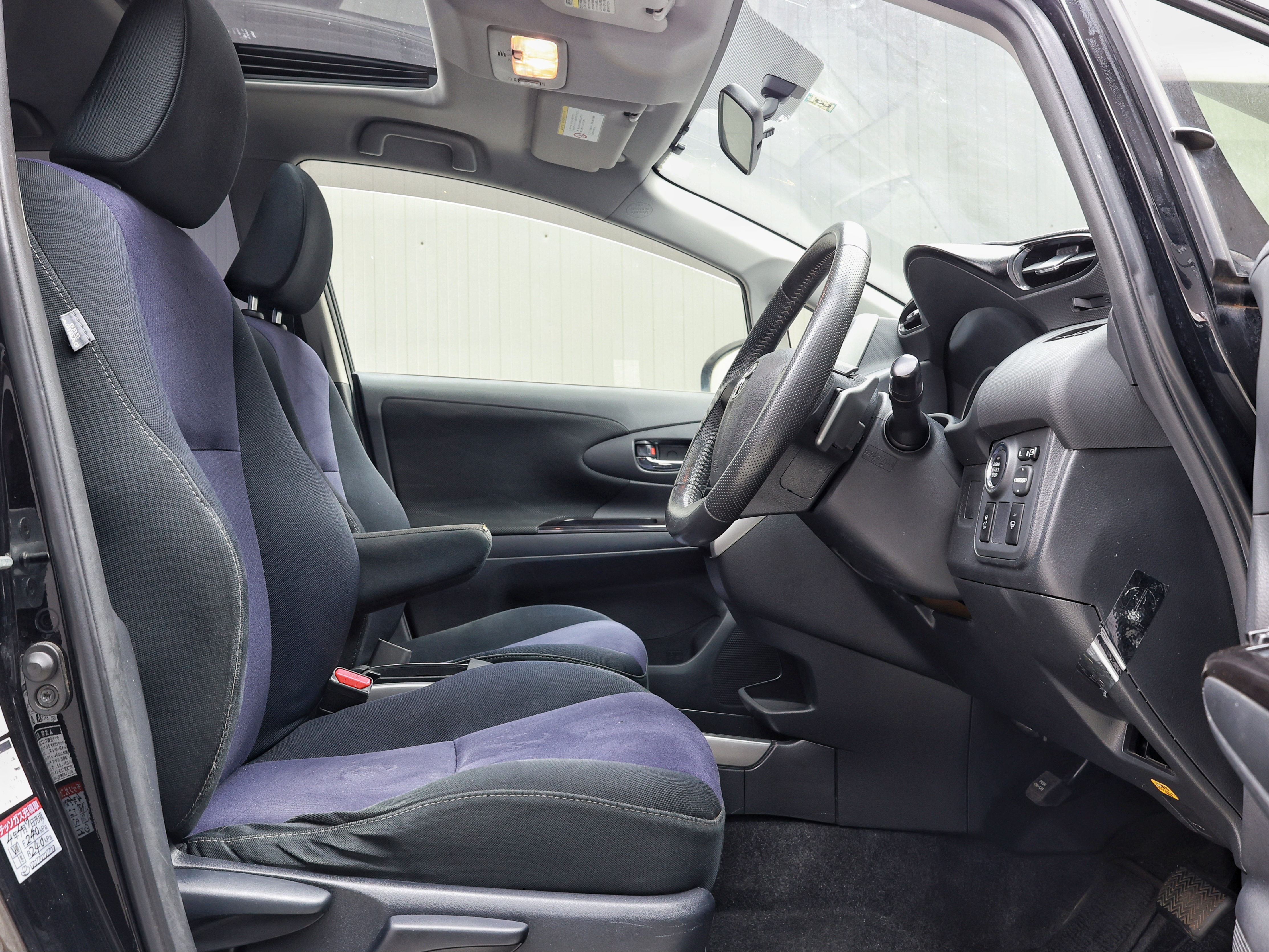 2013 Toyota Wish 1.8S image-12